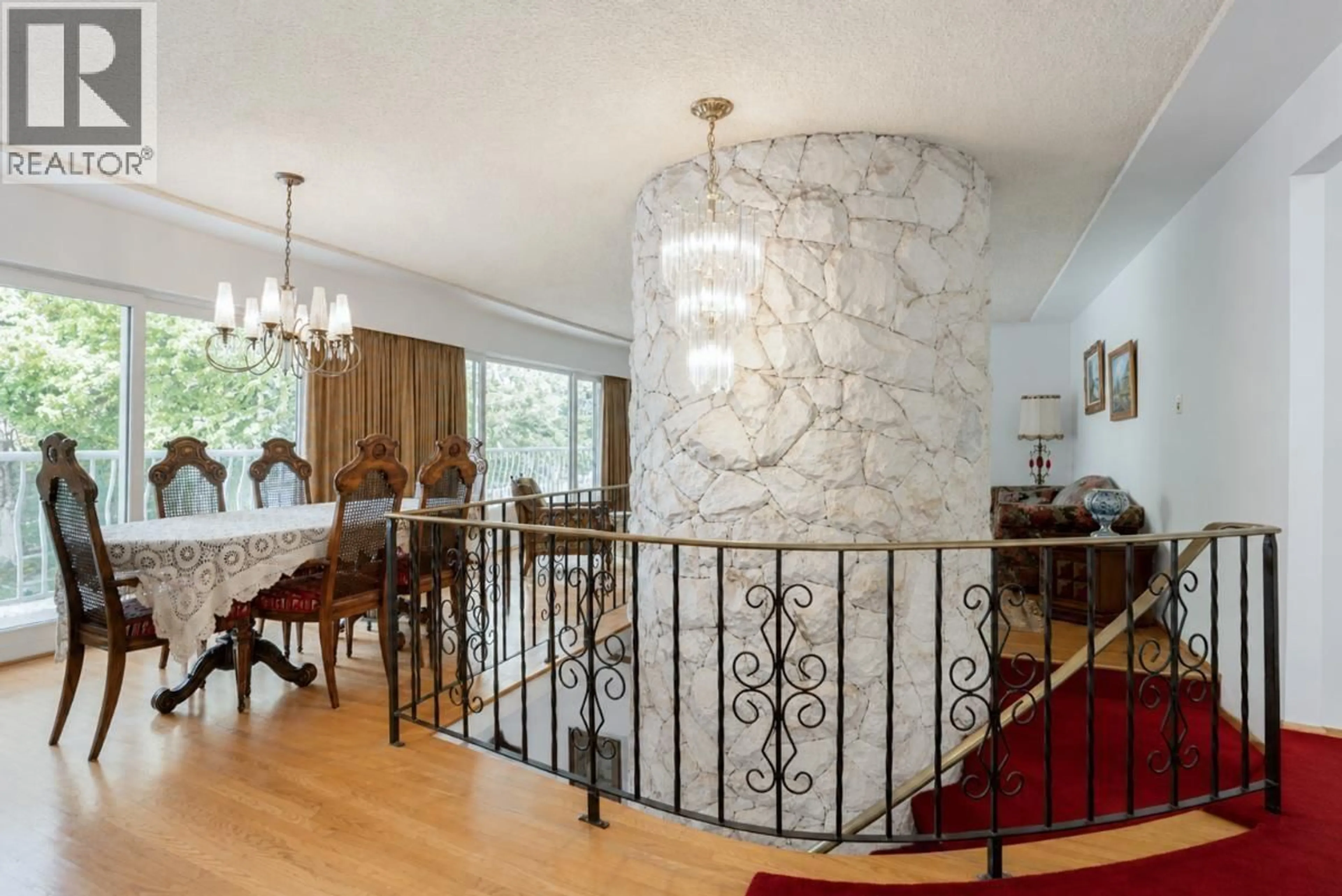 Unknown for 232 MACDONALD AVENUE, Burnaby British Columbia V5C4M7