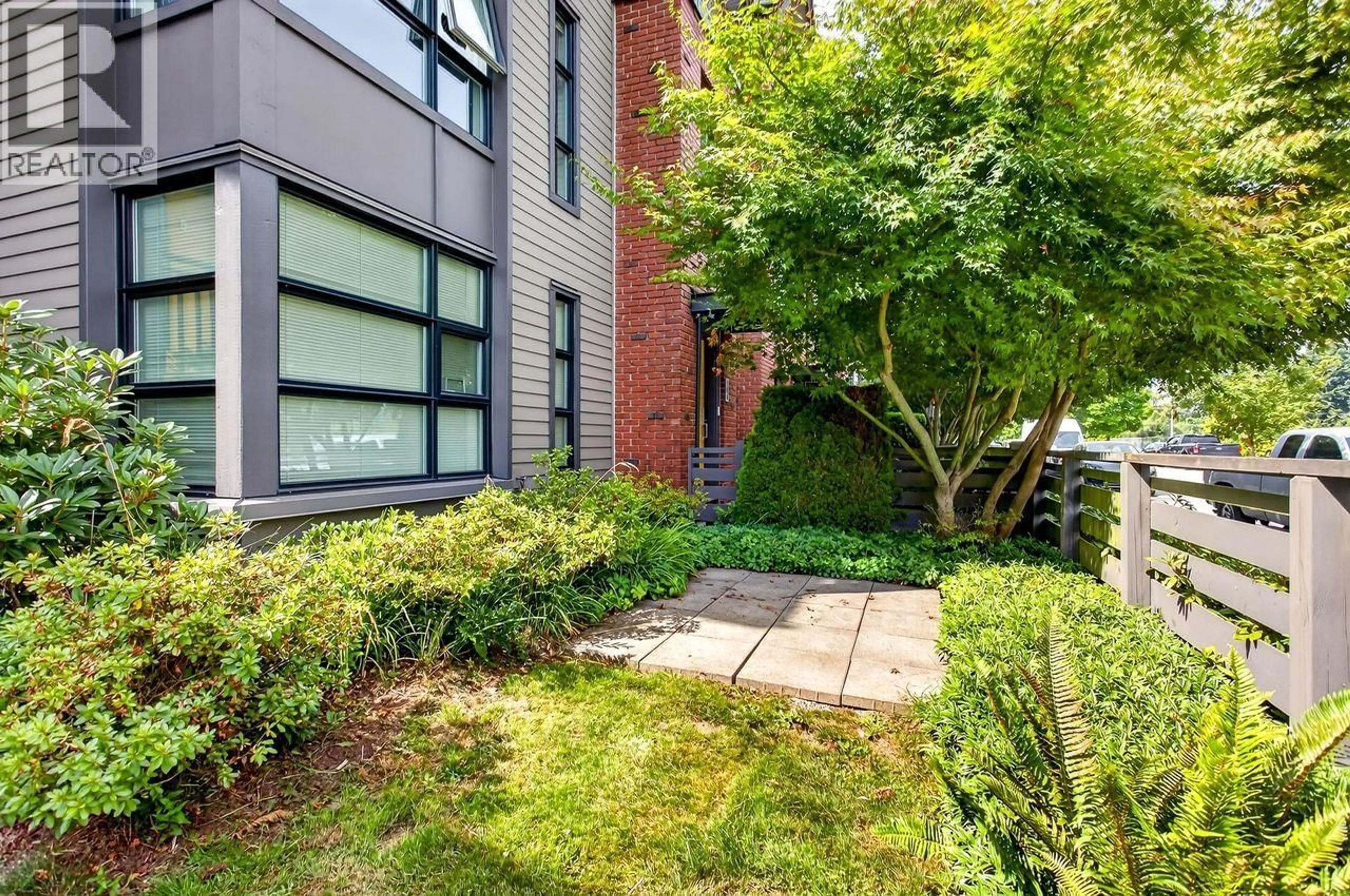 Patio, street for 105 - 2380 RANGER LANE, Port Coquitlam British Columbia V3B0M4
