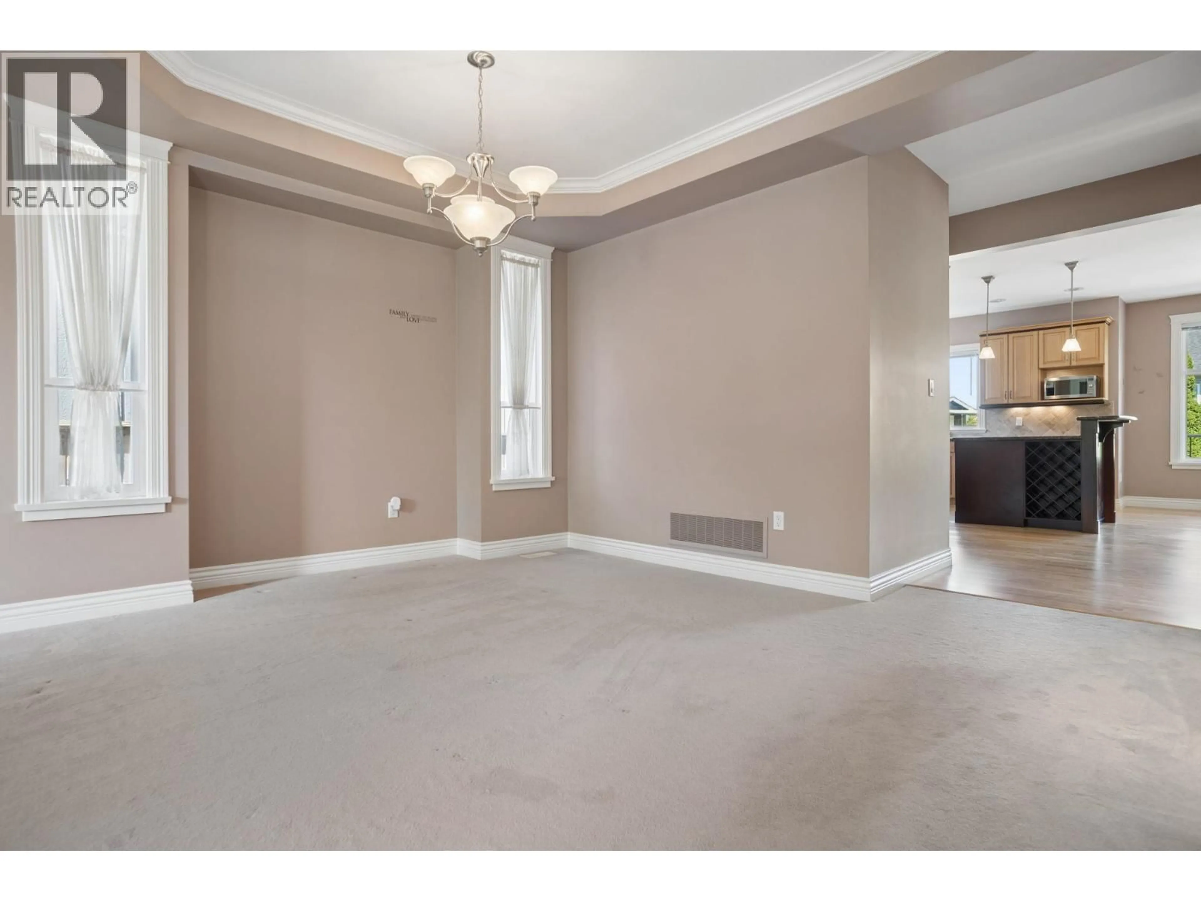 A pic of a room for 789 GROVER AVENUE, Coquitlam British Columbia V3J3C9