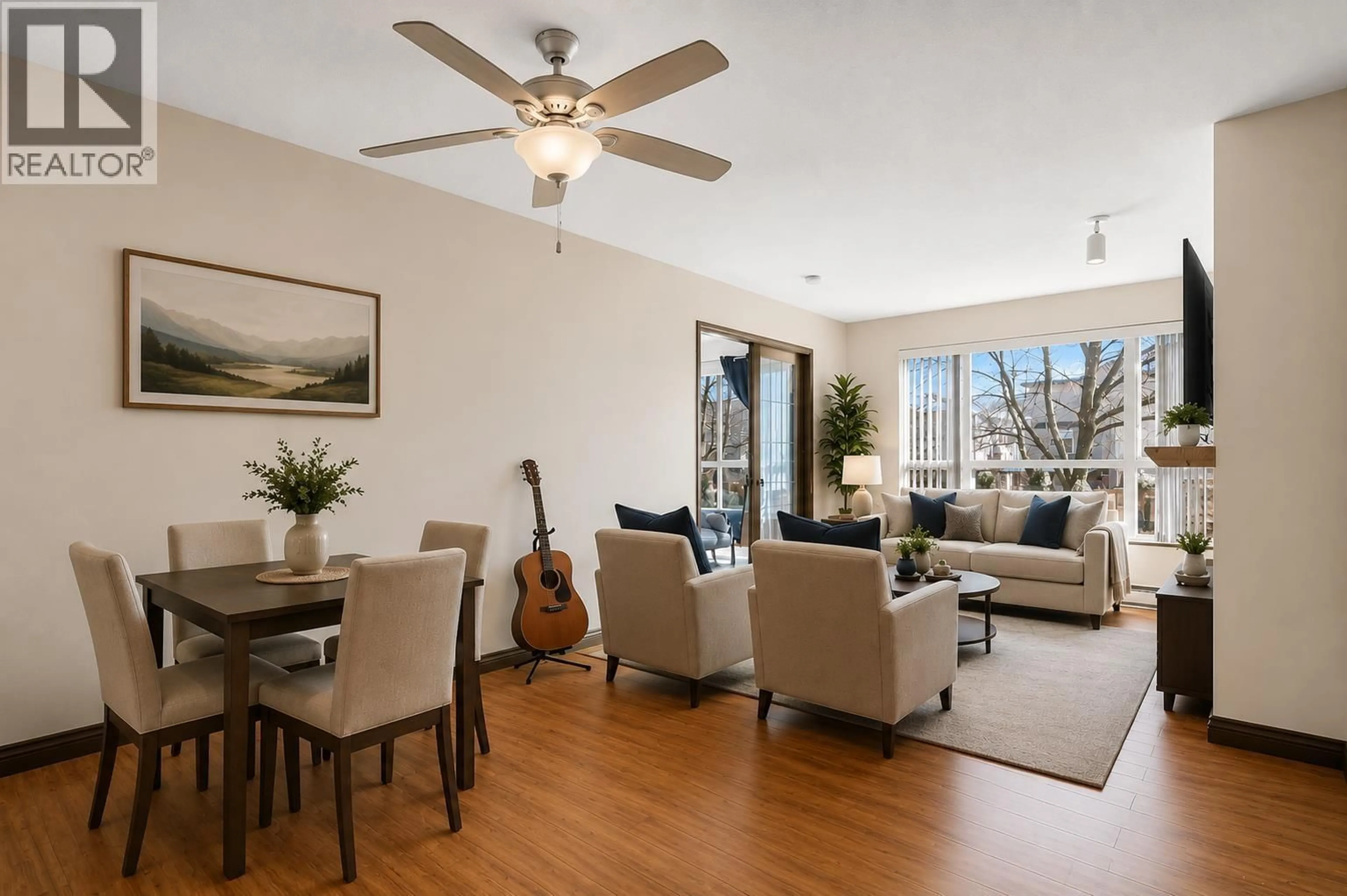 Living room with furniture, unknown for 122 - 2551 PARKVIEW LANE, Port Coquitlam British Columbia V3C6J8