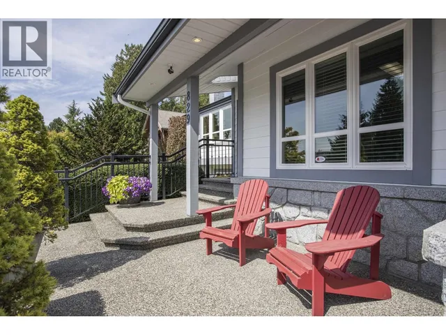 829 ALAMA AVENUE, Coquitlam 2