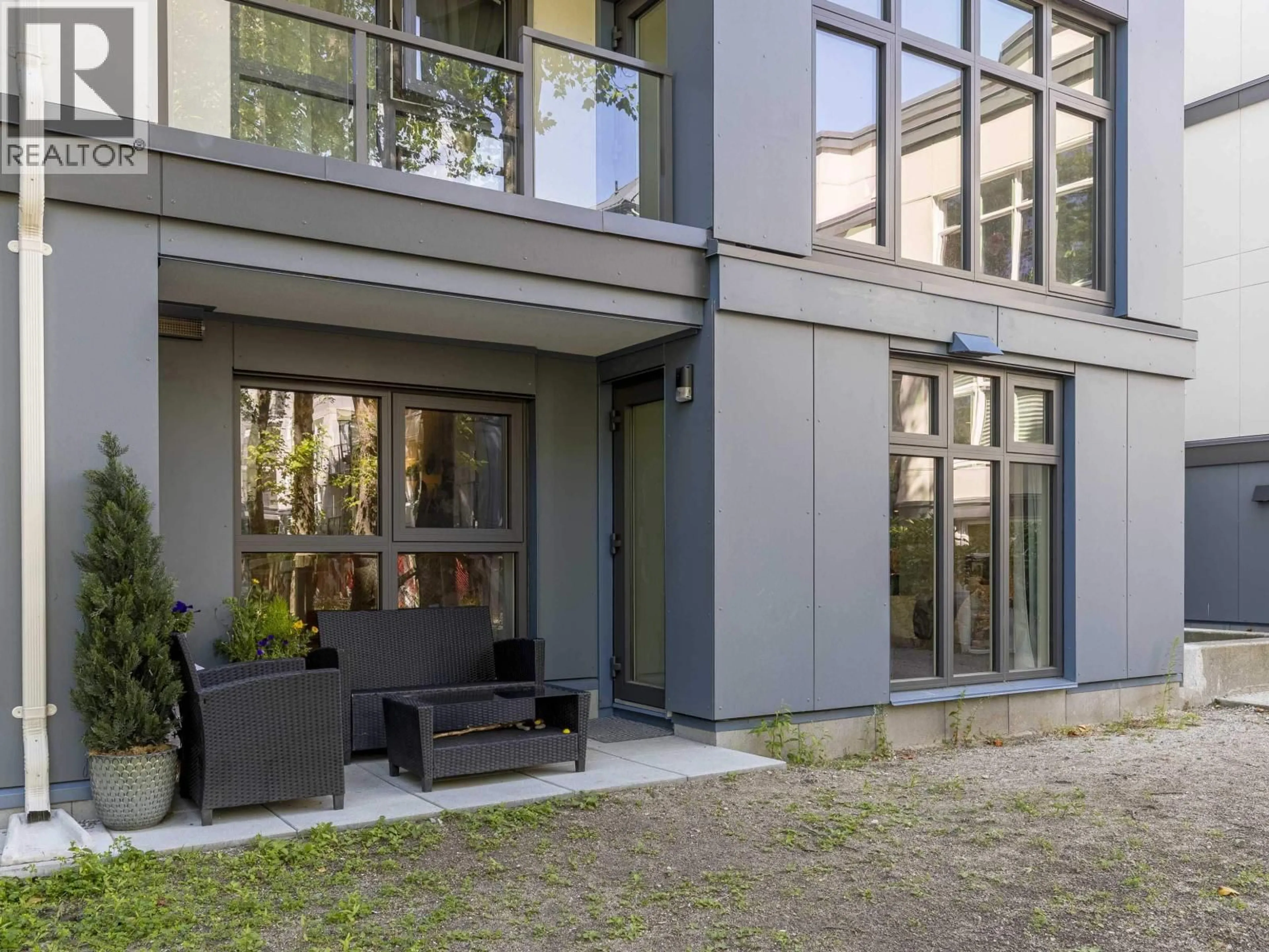 Patio, street for 102 - 2528 BROADWAY, Vancouver British Columbia V5M4V2