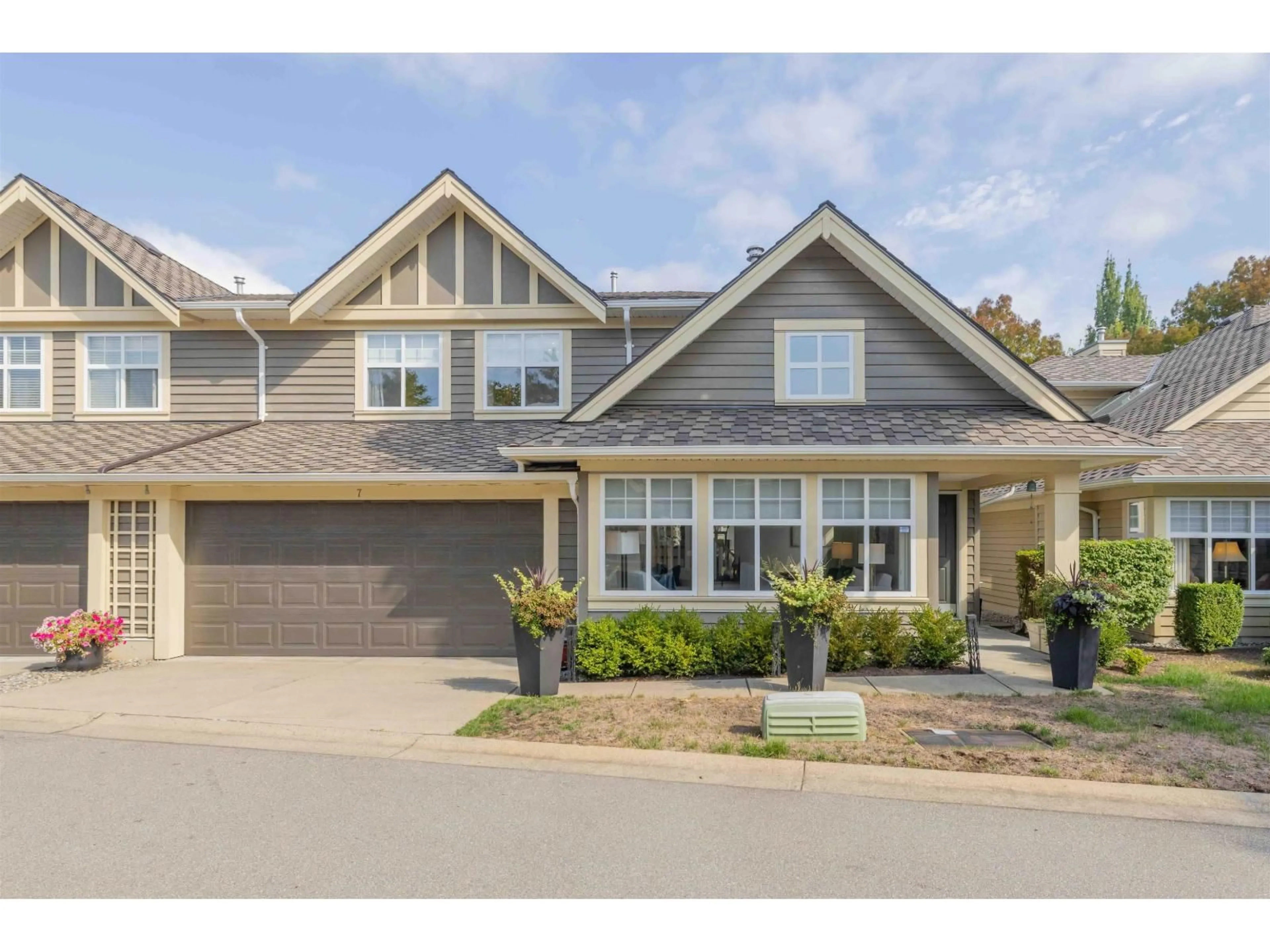 Home with vinyl exterior material, street for 7 - 15450 ROSEMARY HEIGHTS CRESCENT, Surrey British Columbia V3Z0K1