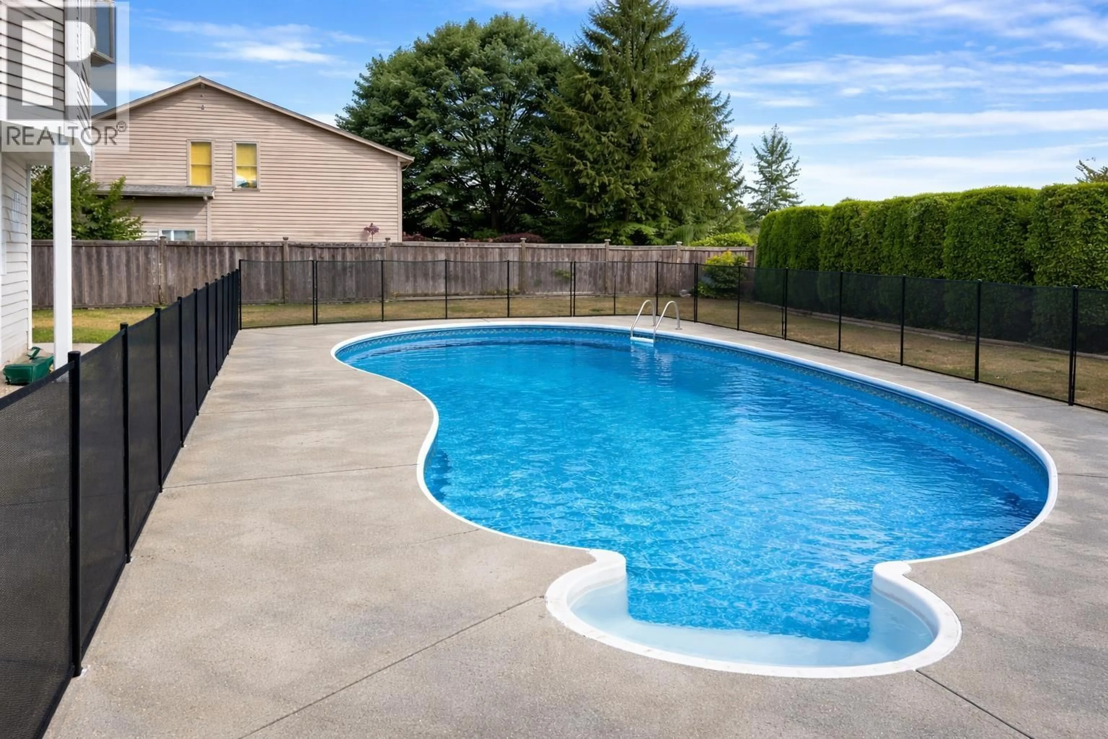 Pool for 19788 WILDWOOD CRESCENT, Pitt Meadows British Columbia V3Y1N1