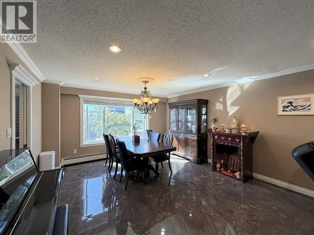 5885 LINCOLN STREET, Vancouver 3