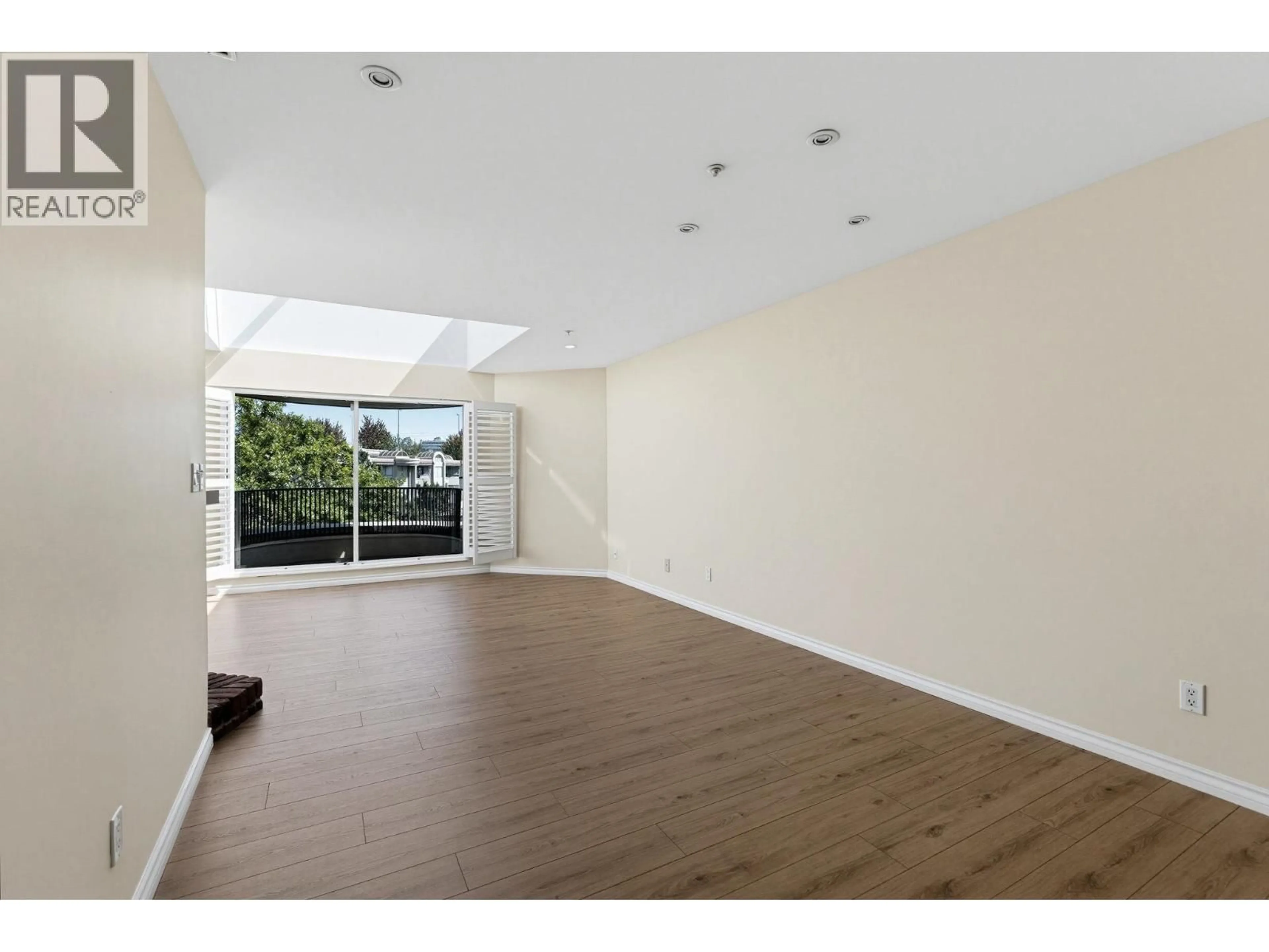 A pic of a room for 406 - 525 WHEELHOUSE SQUARE, Vancouver British Columbia V5Z4L8