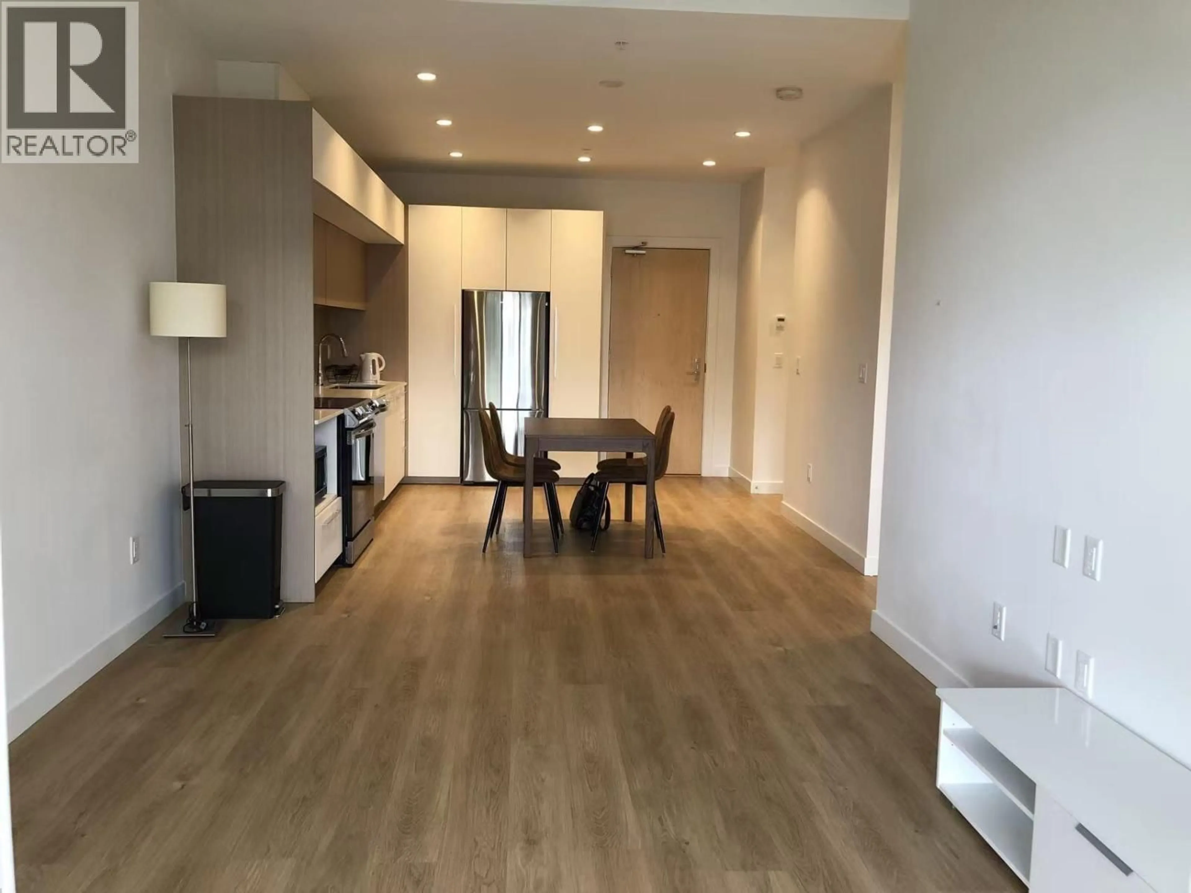 A pic of a room for 601 - 9888 UNIVERSITY CRESCENT, Burnaby British Columbia V5A0G4