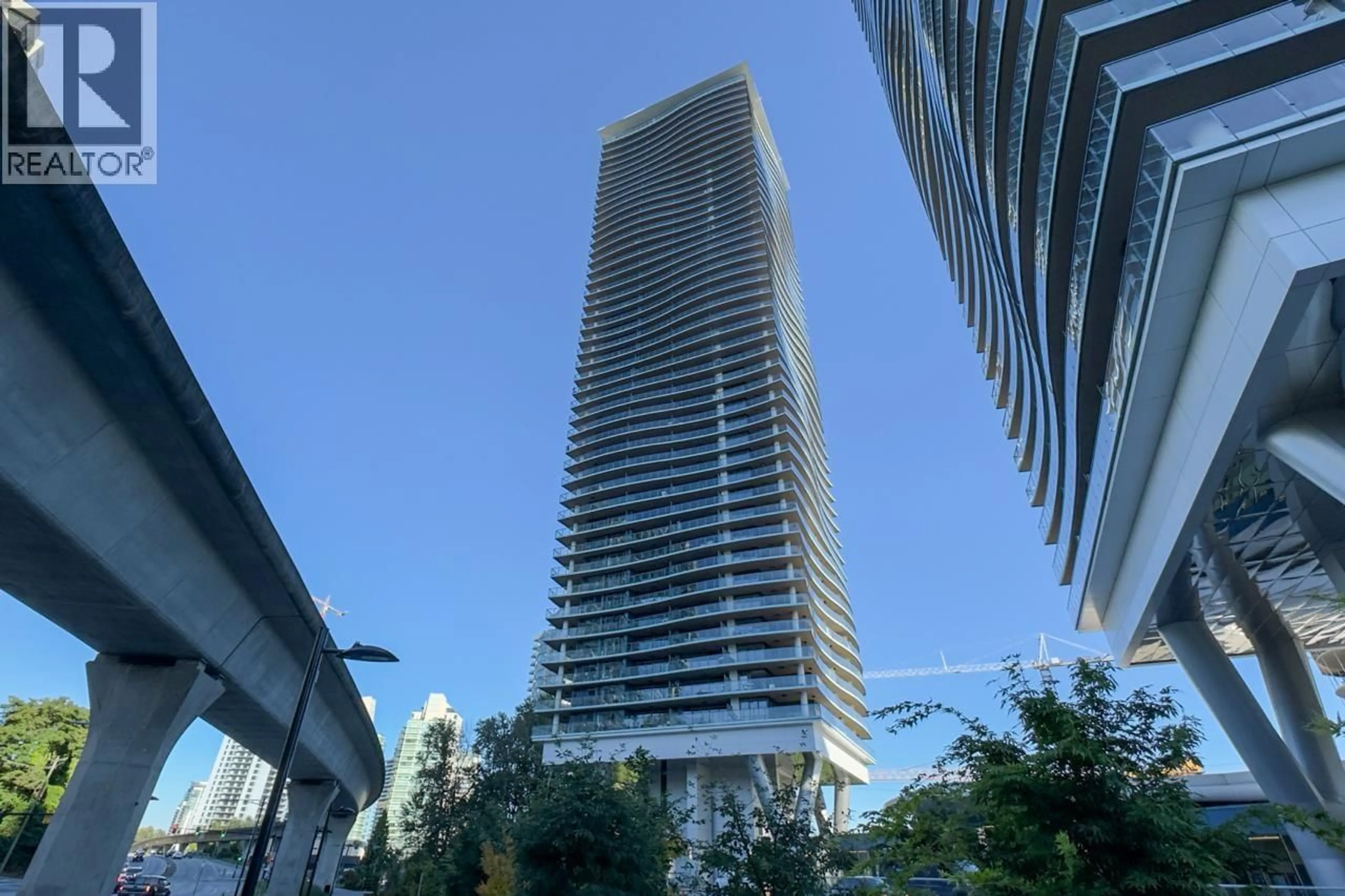 Unknown for 1702 - 4890 LOUGHEED HIGHWAY, Burnaby British Columbia V5C0N2