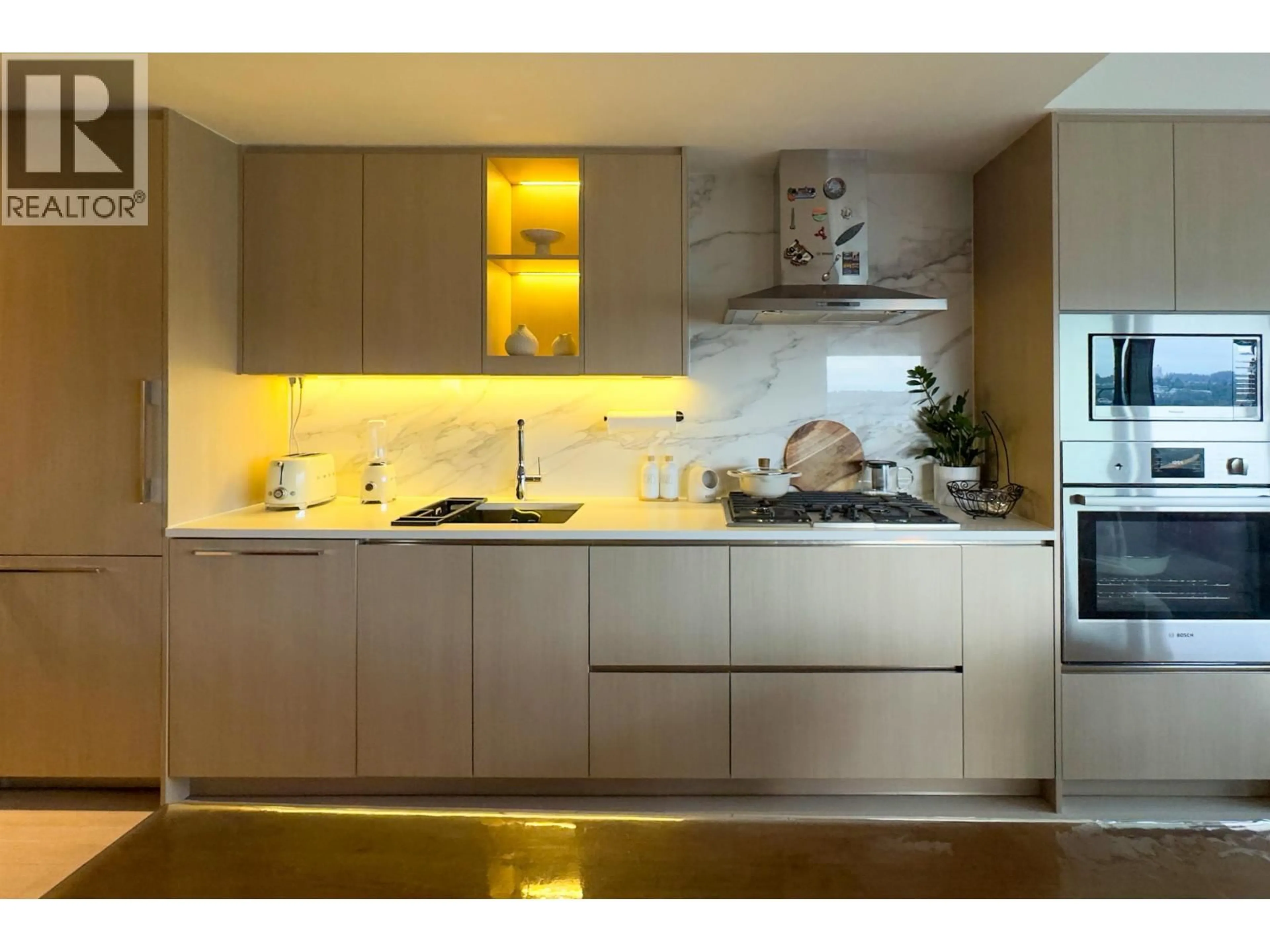 Contemporary kitchen, unknown for 1702 - 4890 LOUGHEED HIGHWAY, Burnaby British Columbia V5C0N2