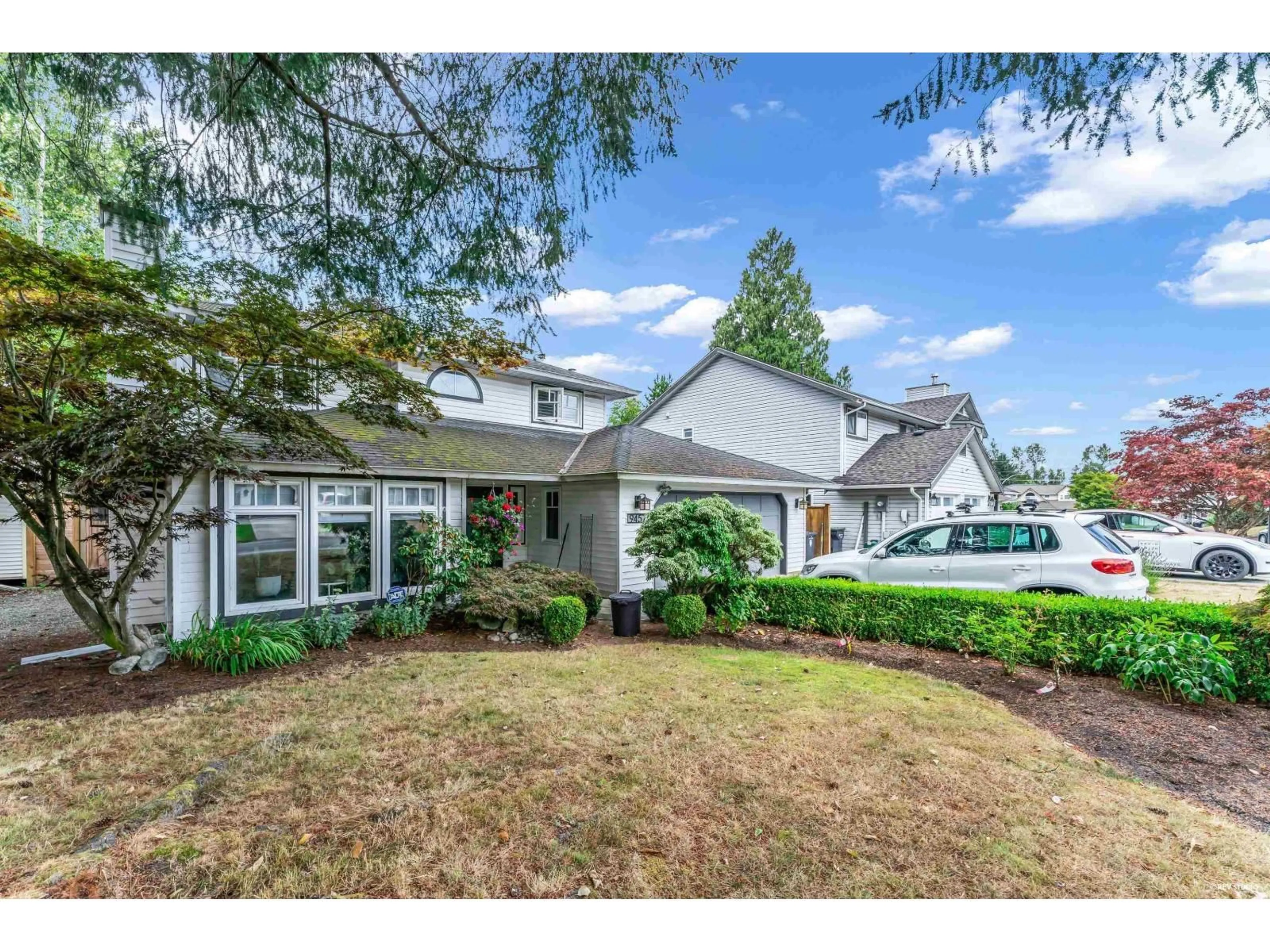Unknown for 9457 215A STREET, Langley British Columbia V1M2A5