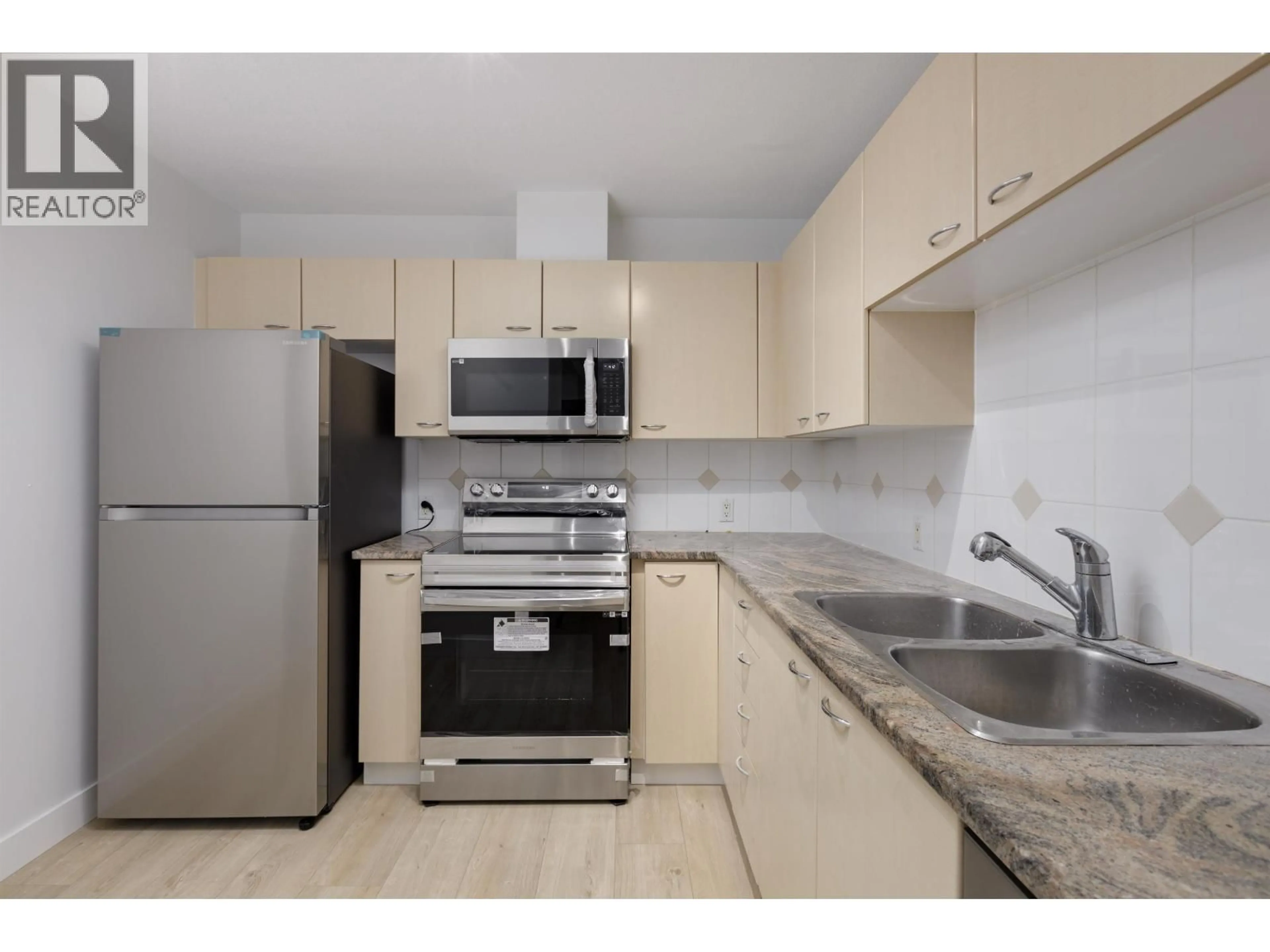 Standard kitchen, unknown for 2905 - 1331 ALBERNI STREET, Vancouver British Columbia V6E4S1