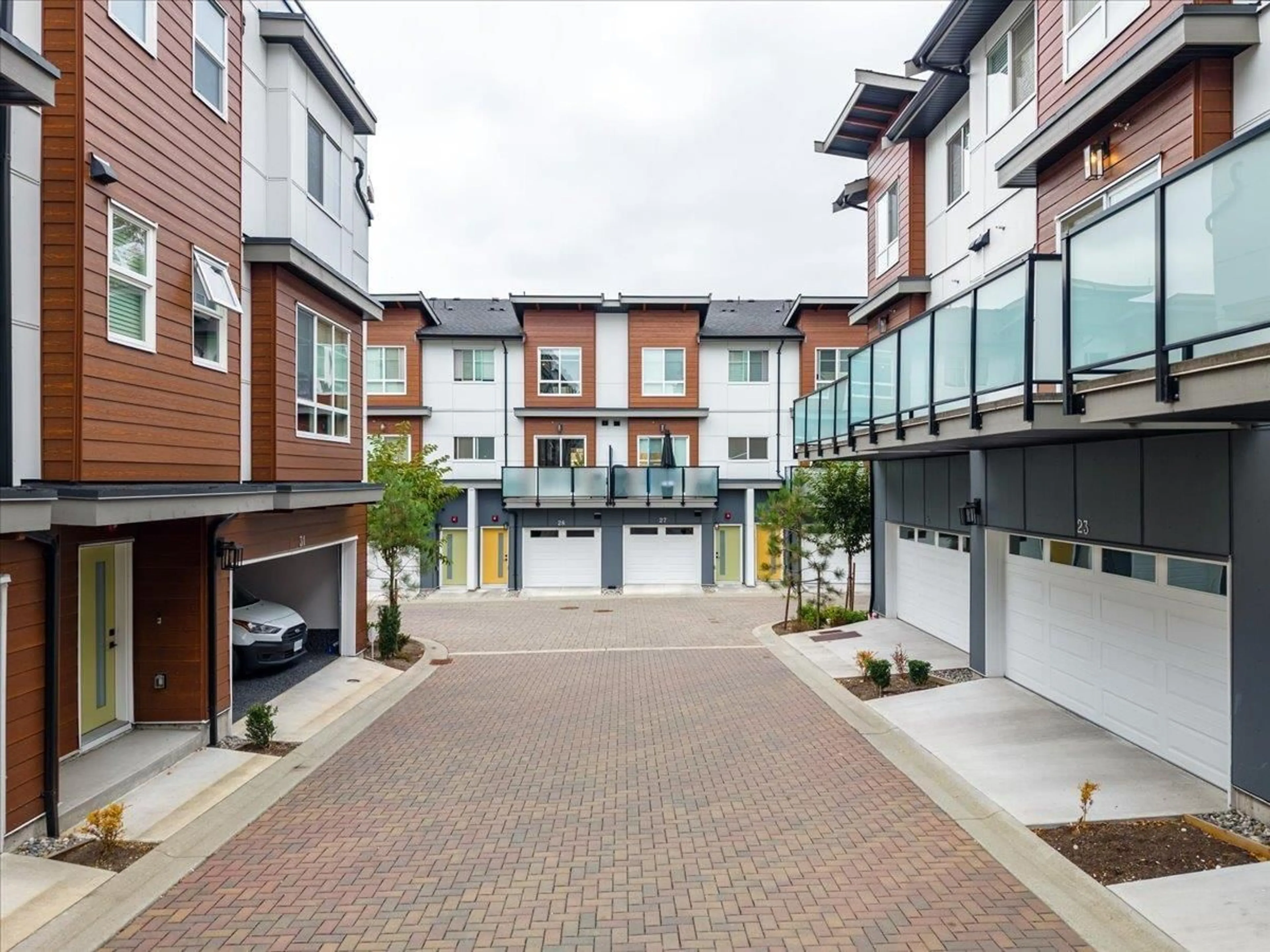 Unknown for 28 - 20155 84 AVENUE, Langley British Columbia V2Y3R3