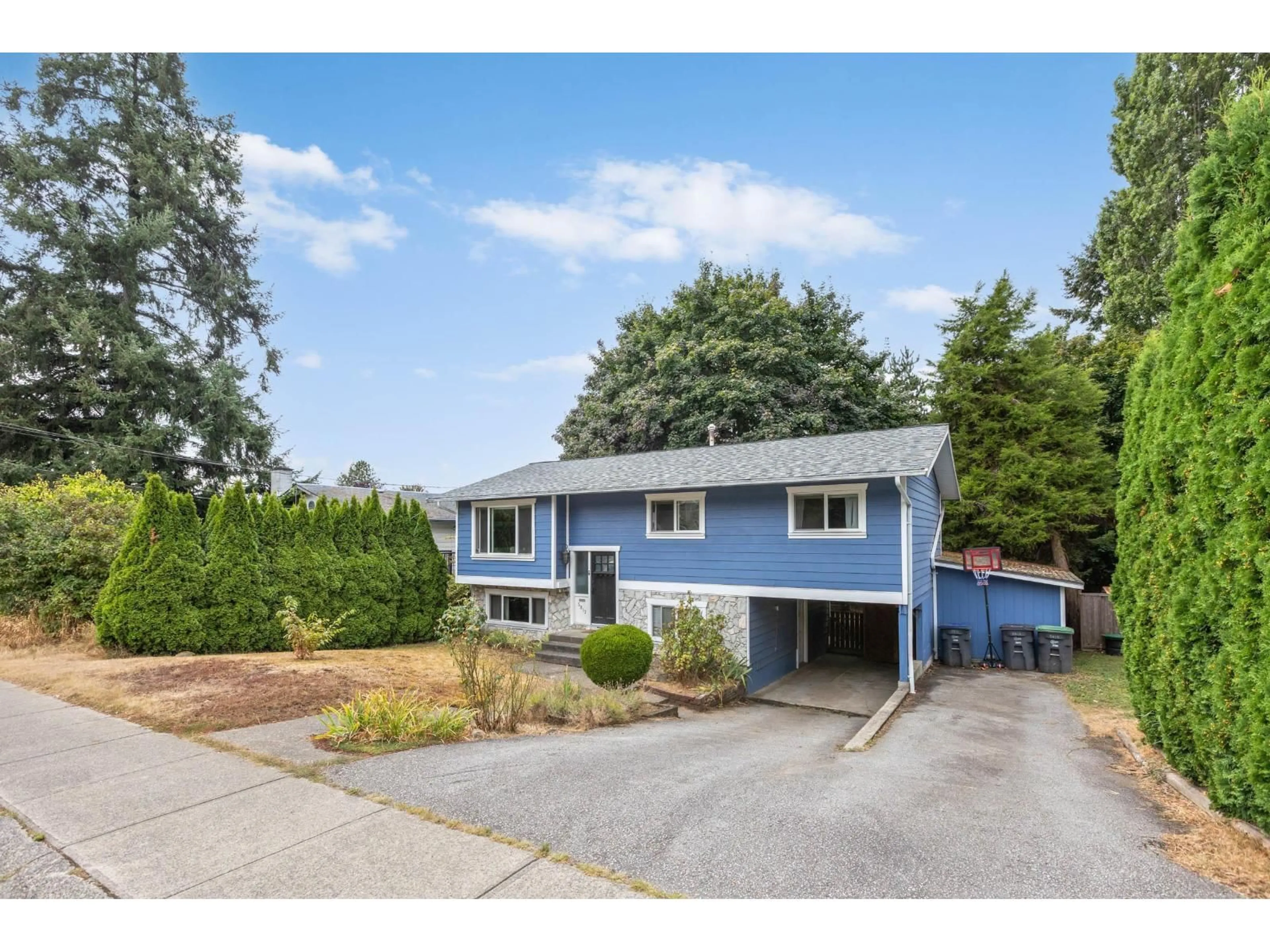 Home with vinyl exterior material, street for 5813 180 STREET, Surrey British Columbia V3S4L2