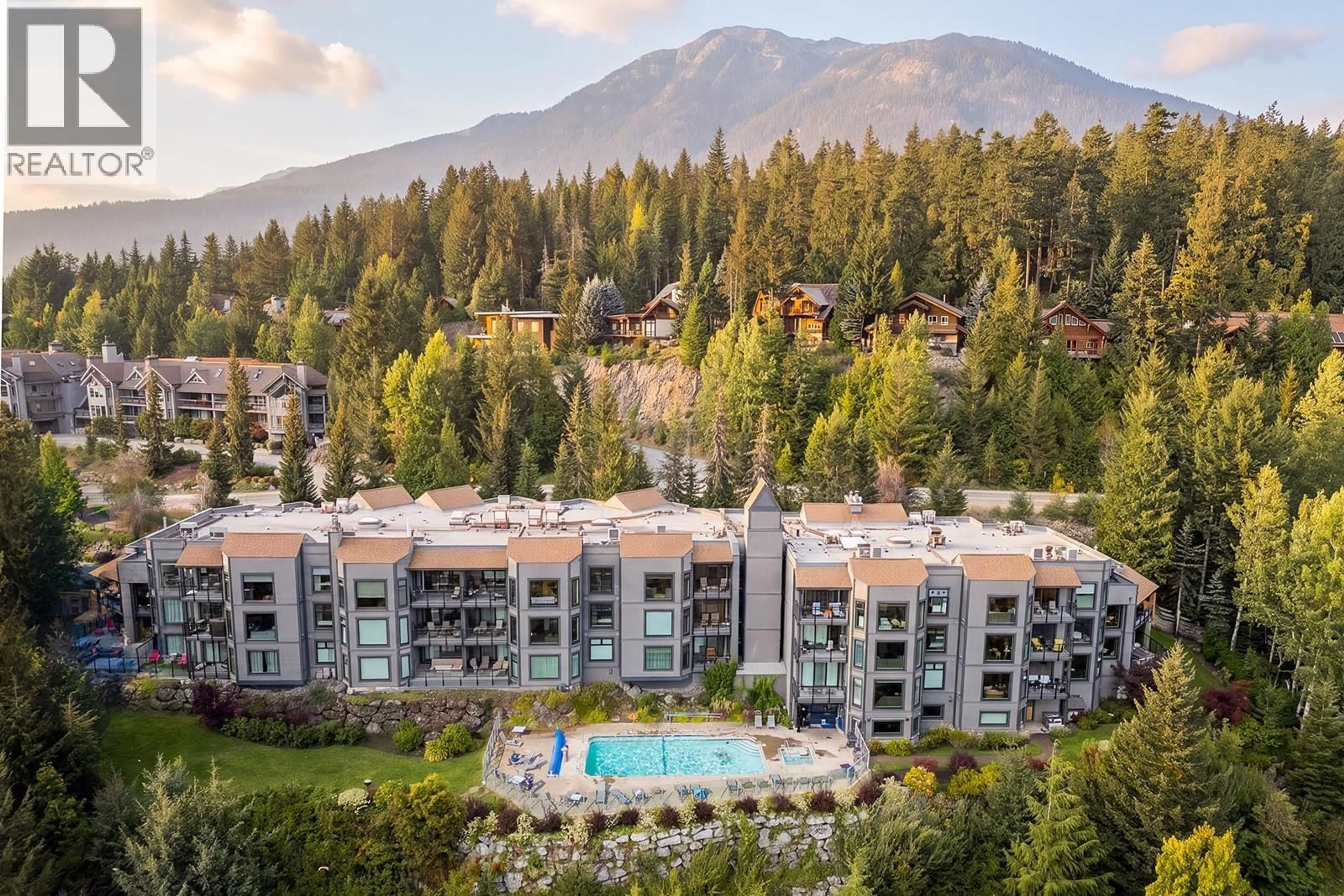 A pic from outside/outdoor area/front of a property/back of a property/a pic from drone, mountain view for 203 - 3217 BLUEBERRY DRIVE, Whistler British Columbia V8E0B8