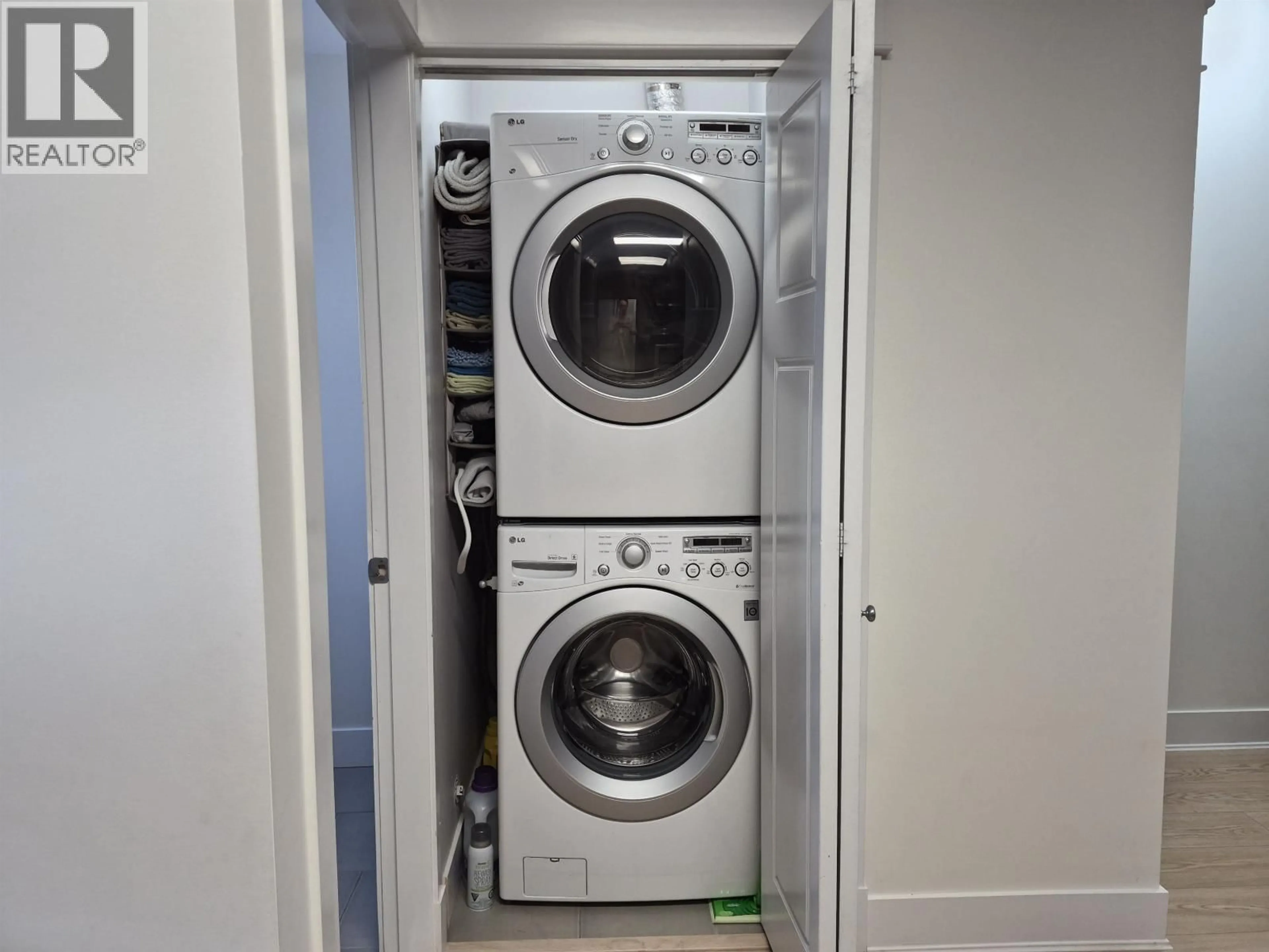 Laundry room for 112 - 3333 DEWDNEY TRUNK ROAD, Port Moody British Columbia V3H2E4