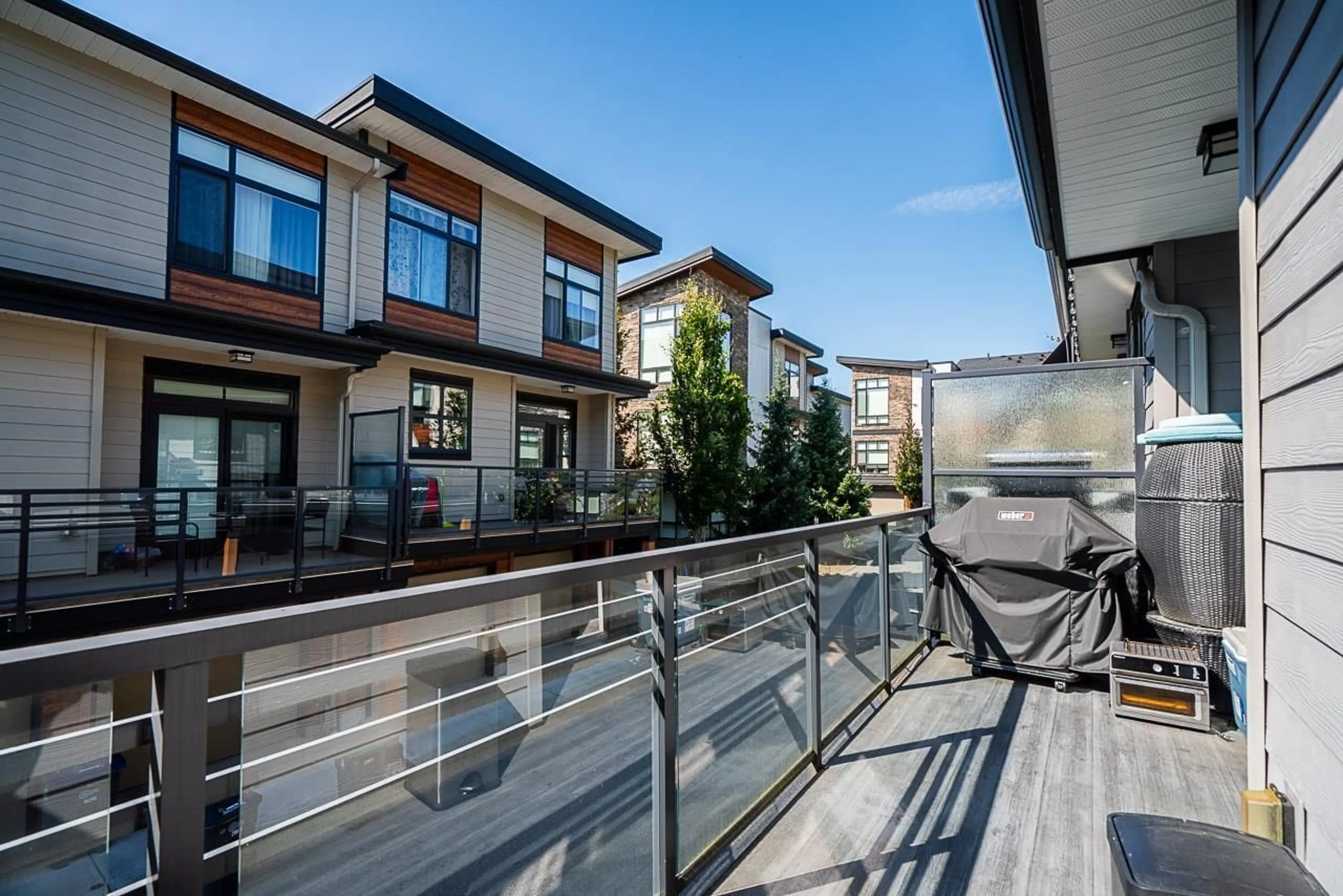 Patio, street for 200 - 16488 64 AVENUE, Surrey British Columbia V3S6X6