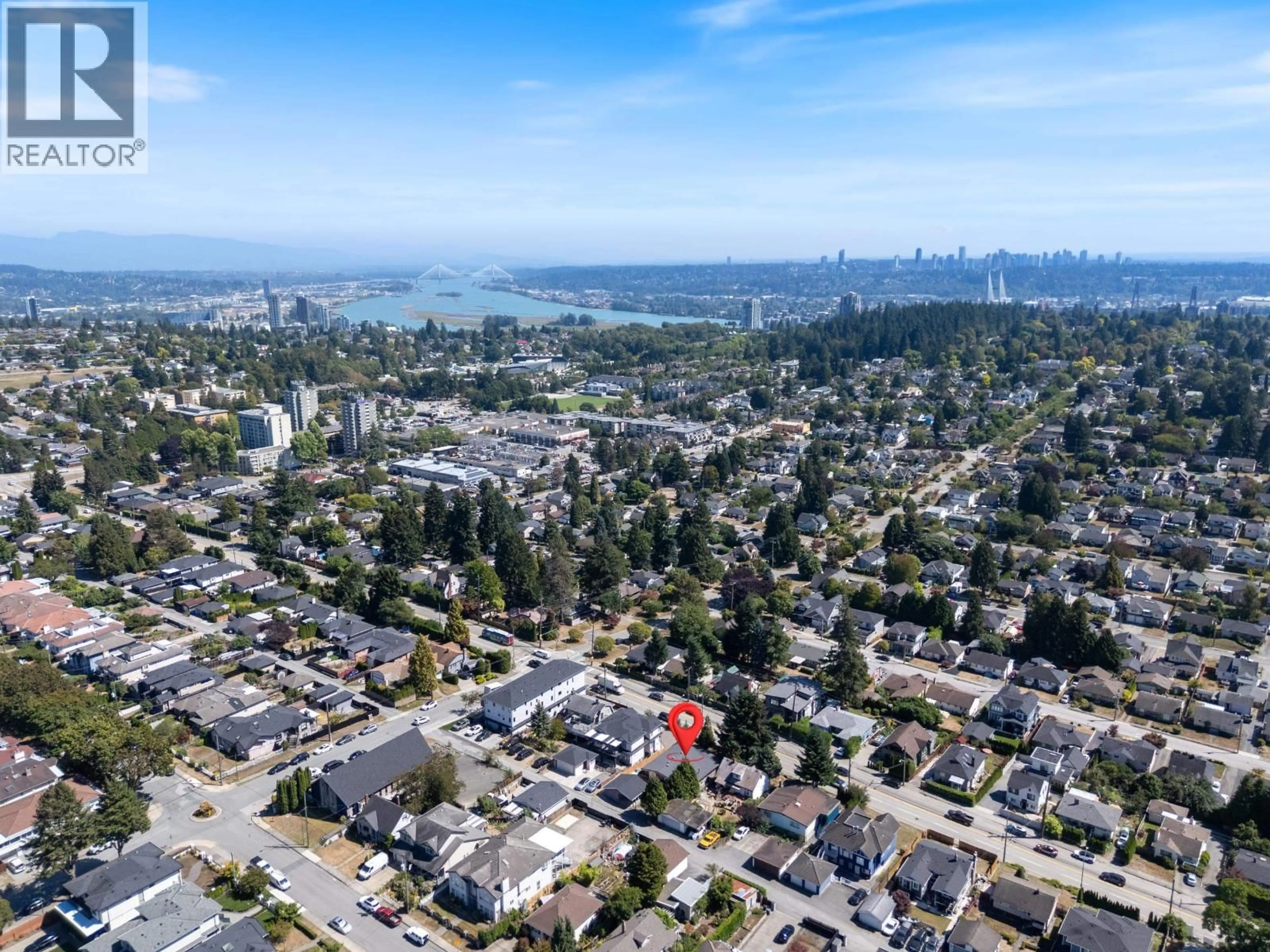 A pic from outside/outdoor area/front of a property/back of a property/a pic from drone, city buildings view from balcony for 8085 10TH AVENUE, Burnaby British Columbia V3N2S4