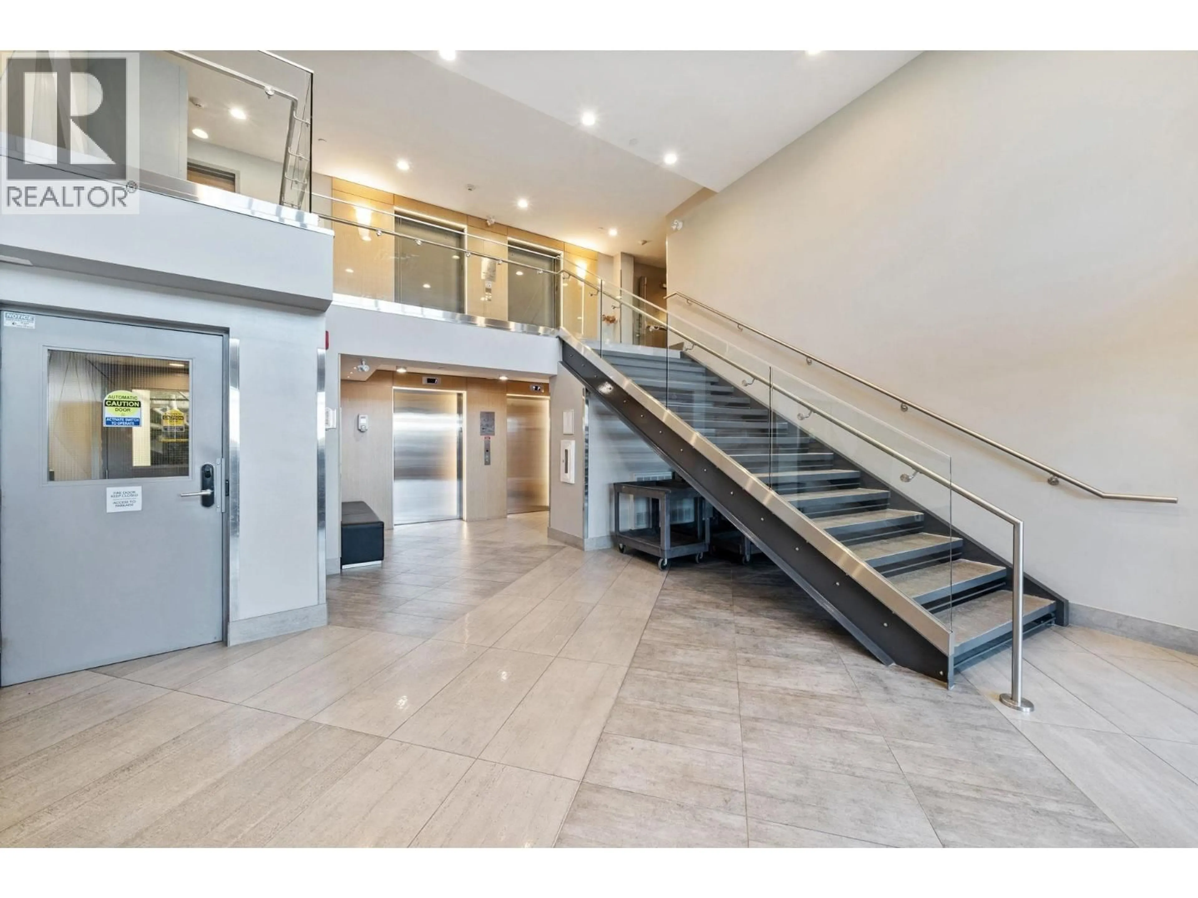 Indoor foyer for 613 - 417 GREAT NORTHERN WAY, Vancouver British Columbia V5T0G7