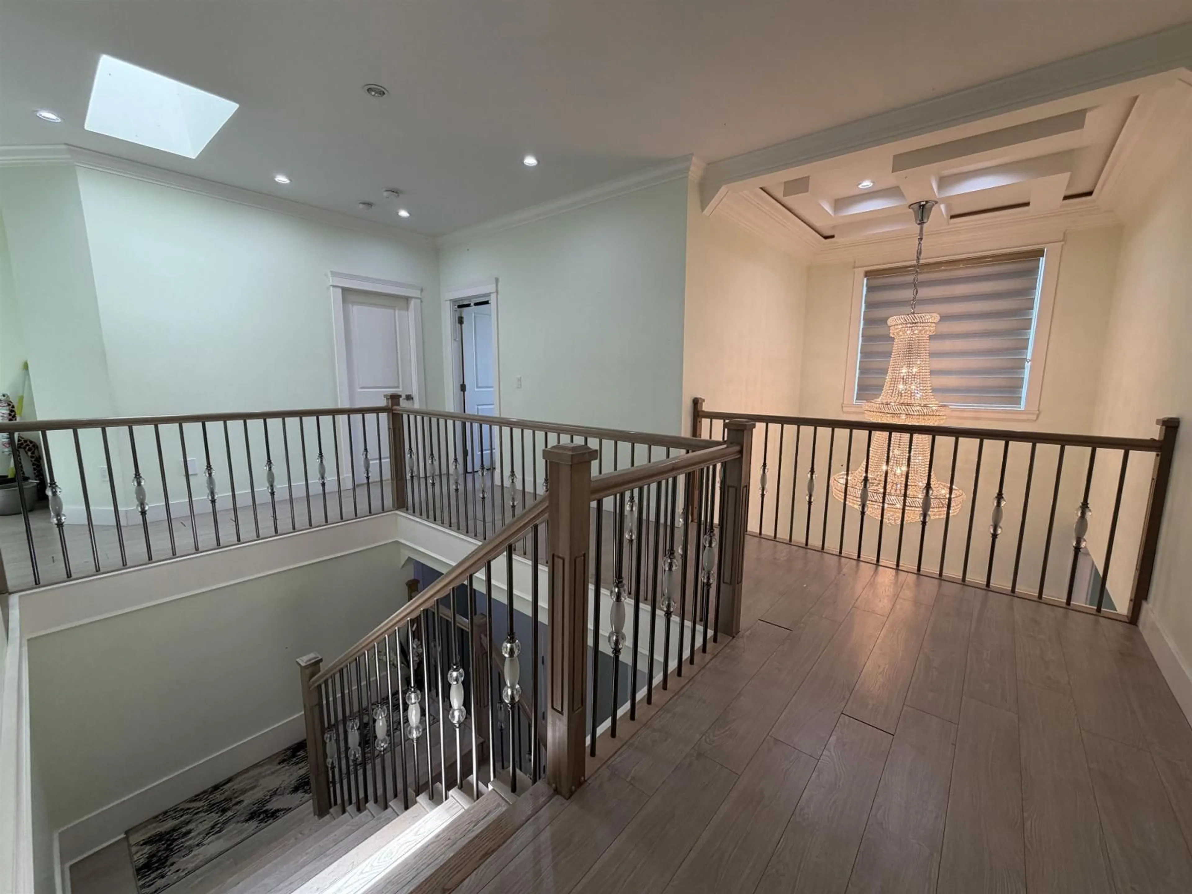 Indoor foyer for 7960 155 STREET, Surrey British Columbia V3S3P4