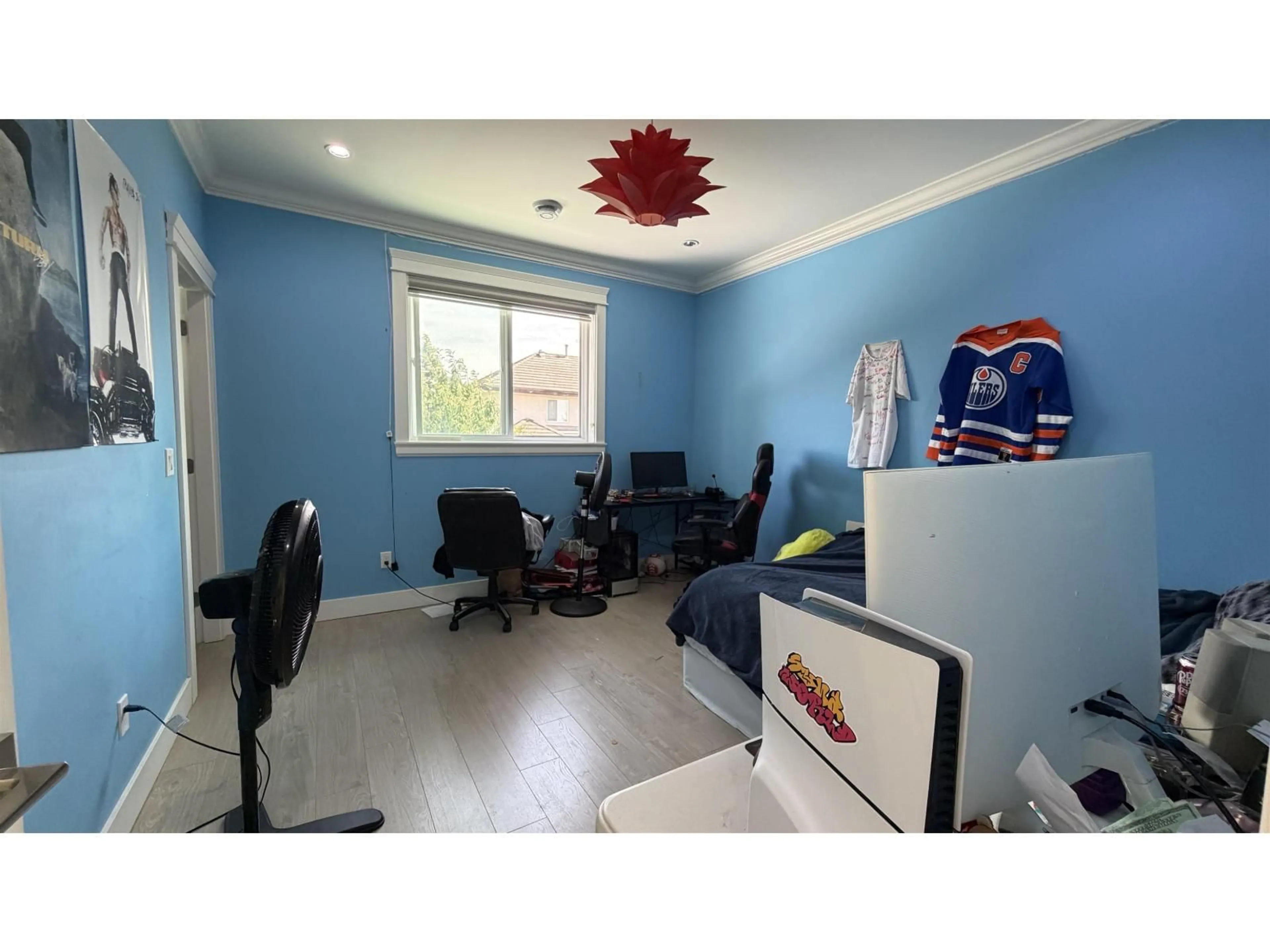 A pic of a room for 7960 155 STREET, Surrey British Columbia V3S3P4