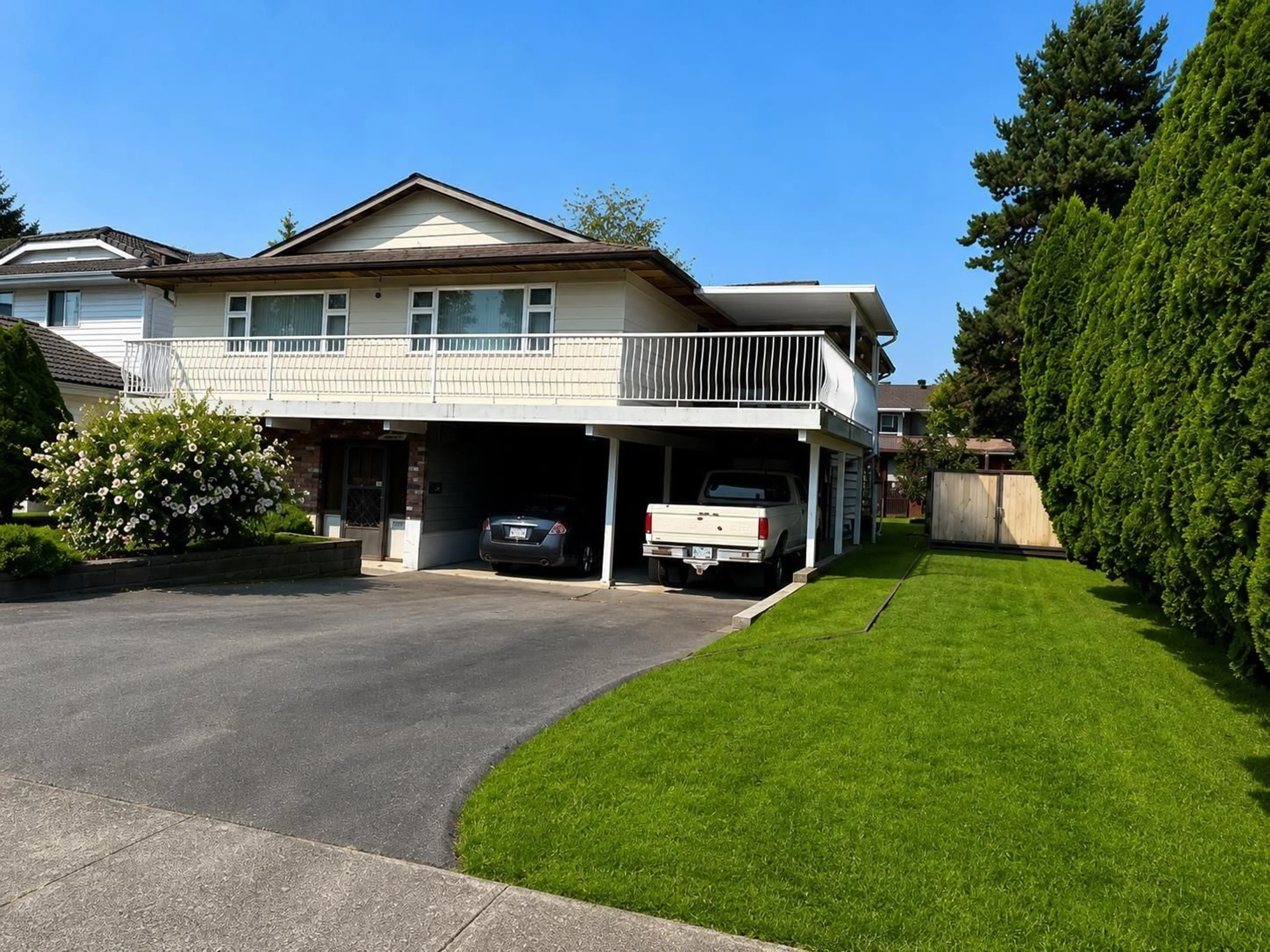 Unknown for 11671 85B AVENUE, Delta British Columbia V4C7K6
