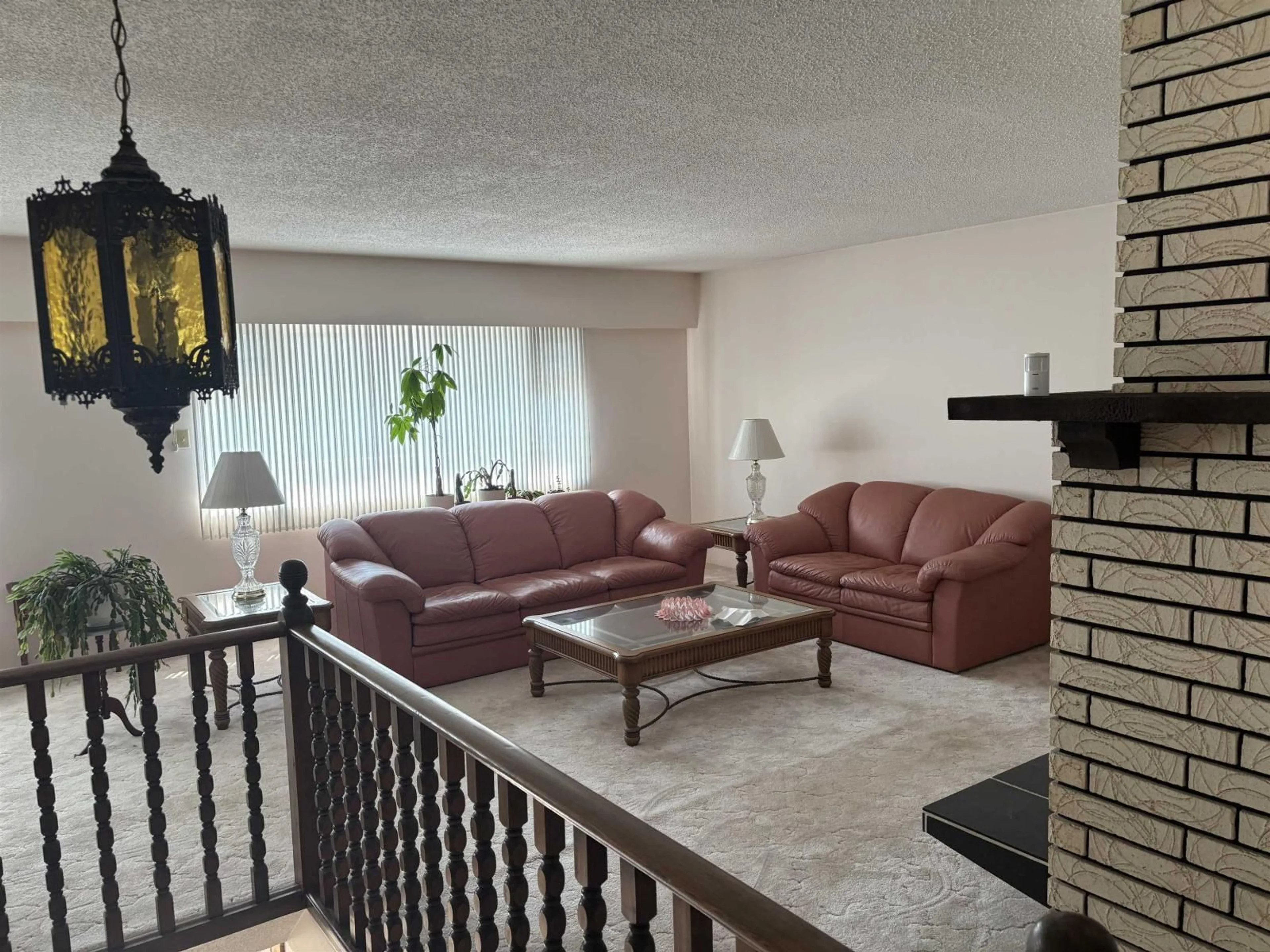 Living room with furniture, unknown for 11671 85B AVENUE, Delta British Columbia V4C7K6