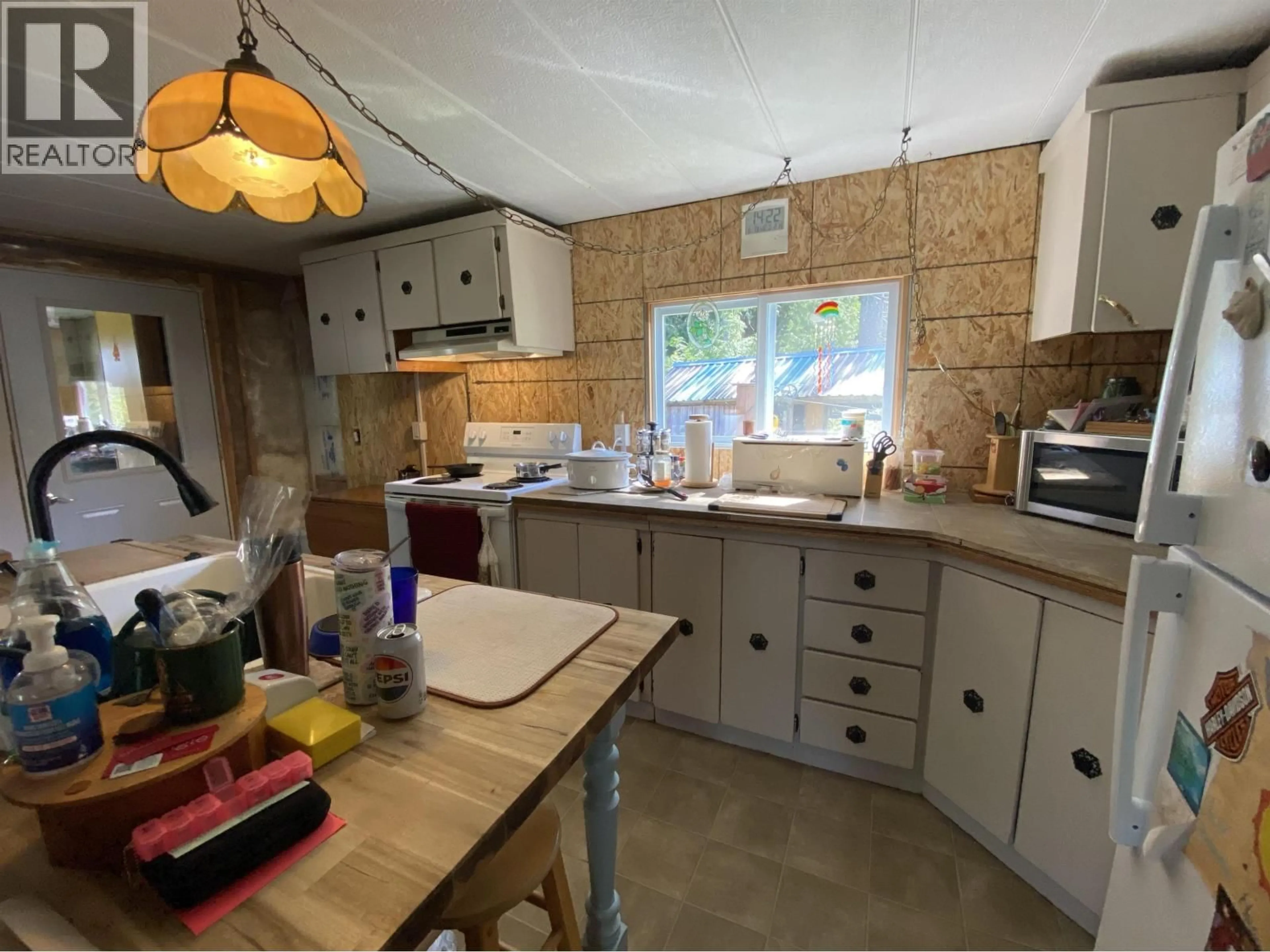 Standard kitchen, unknown for 4451 SCOTTON AVENUE, Terrace British Columbia V8G3Y7