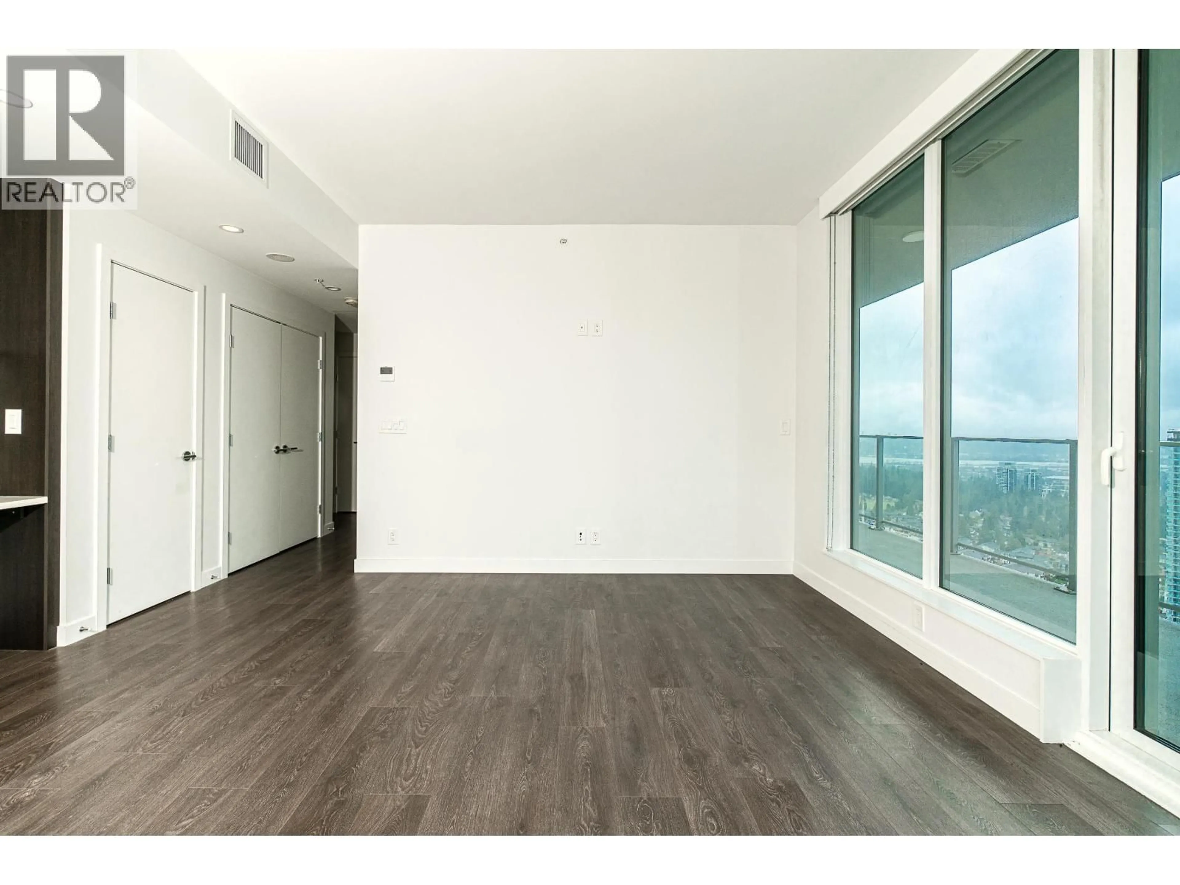 A pic of a room for 3901 - 567 CLARKE ROAD, Coquitlam British Columbia V3J0K7