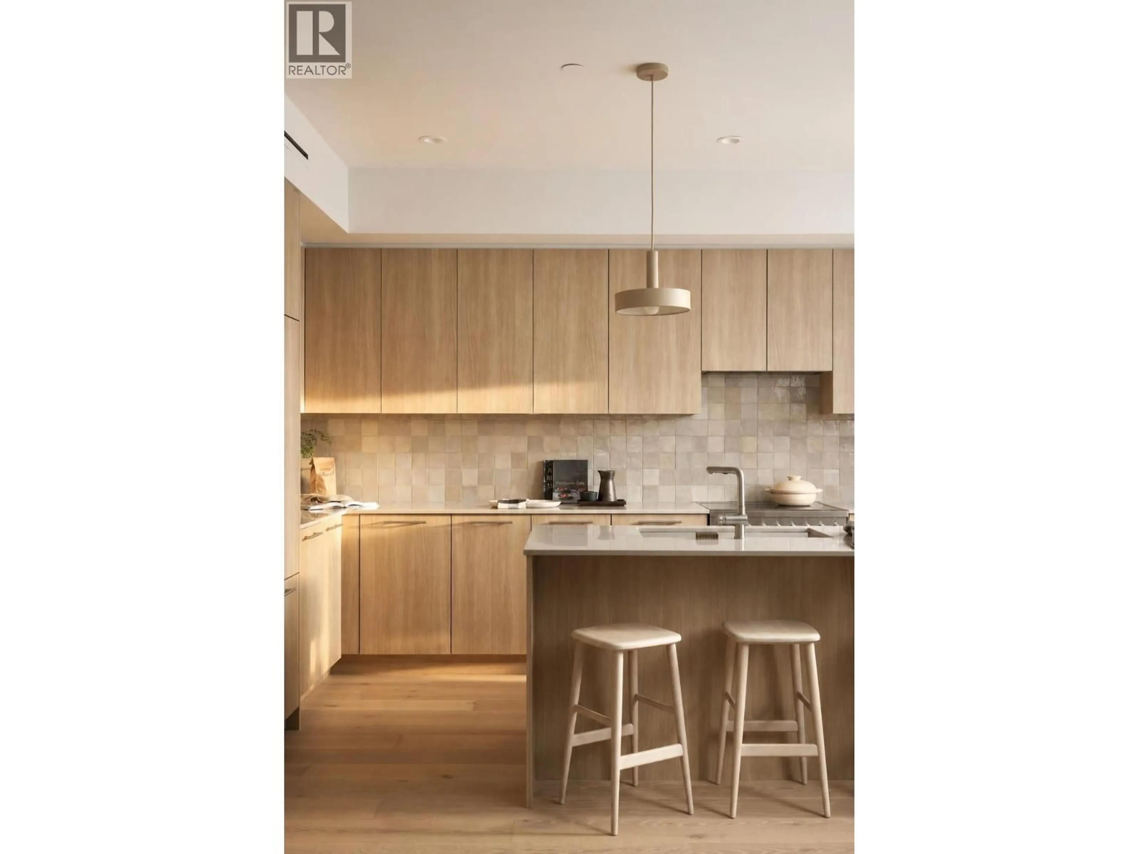 Contemporary kitchen, wood/laminate floor for 1 - 2063 13TH AVENUE, Vancouver British Columbia V5N2C5