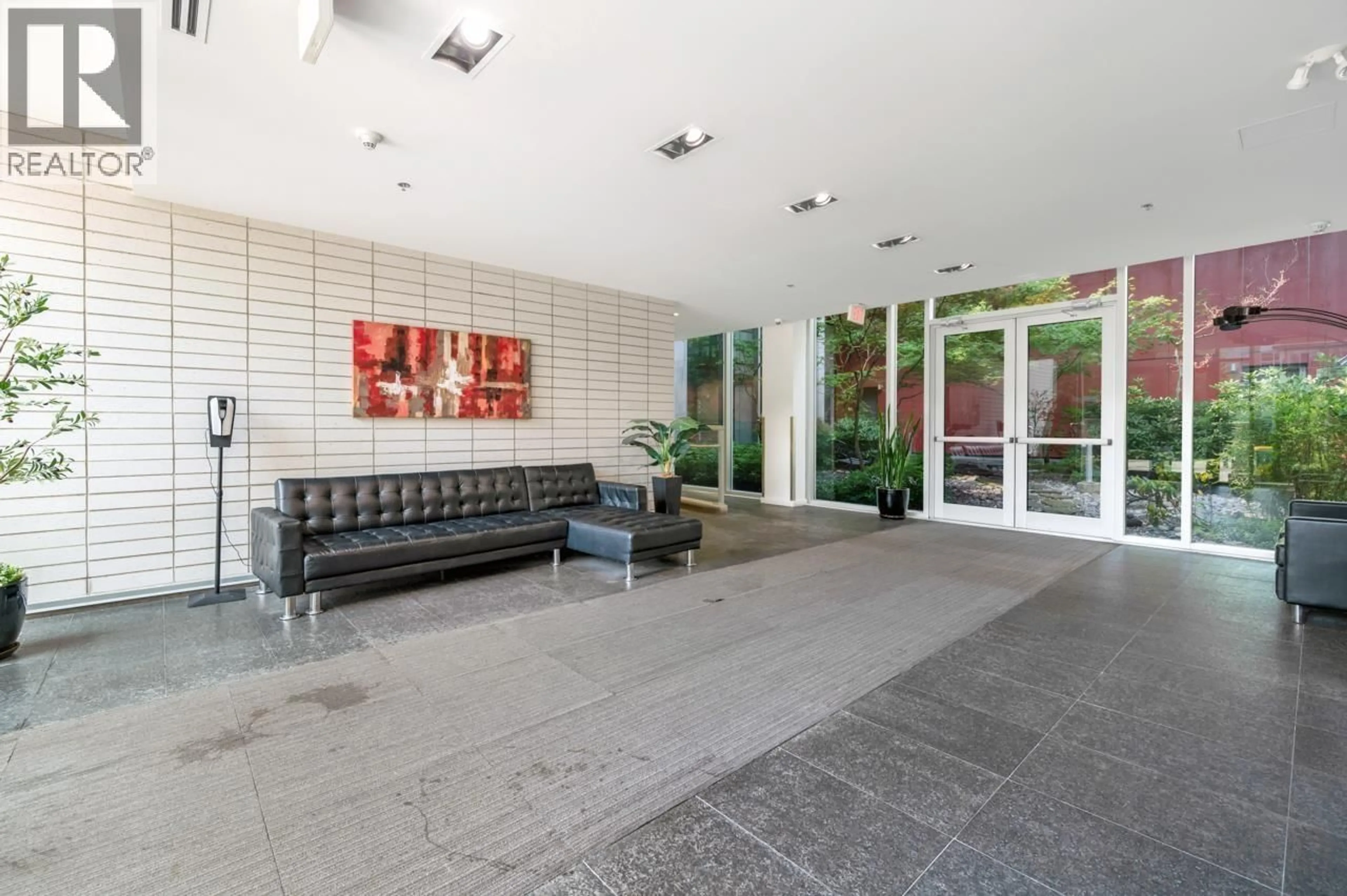 Lobby for 523 - 5955 BIRNEY AVENUE, Vancouver British Columbia V6S0C5