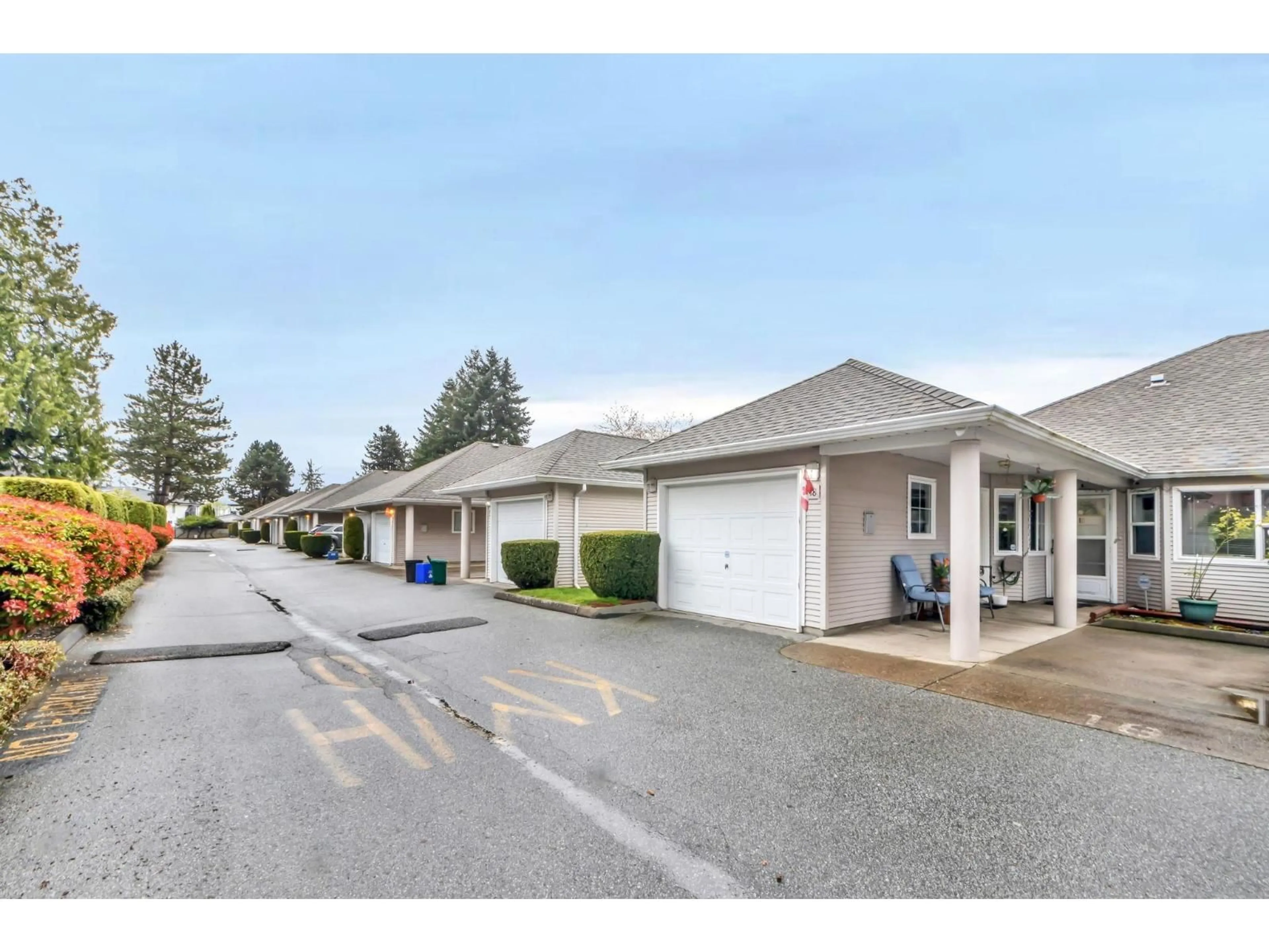 Unknown for 18 - 7127 124 STREET AVENUE, Surrey British Columbia V3W3W9