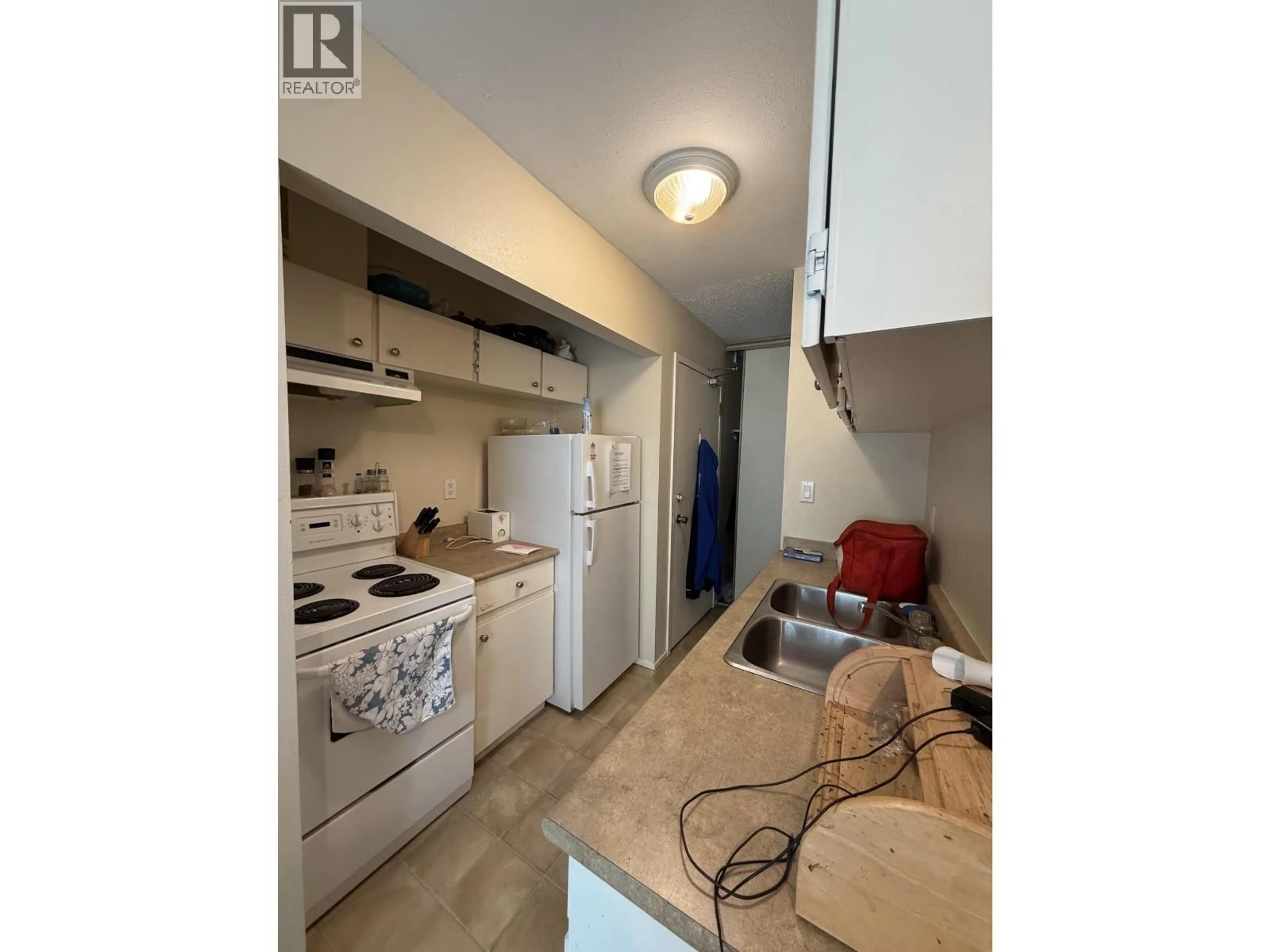 Standard kitchen, unknown for 417 - 280 BROADWAY AVENUE, Williams Lake British Columbia V2G4J7