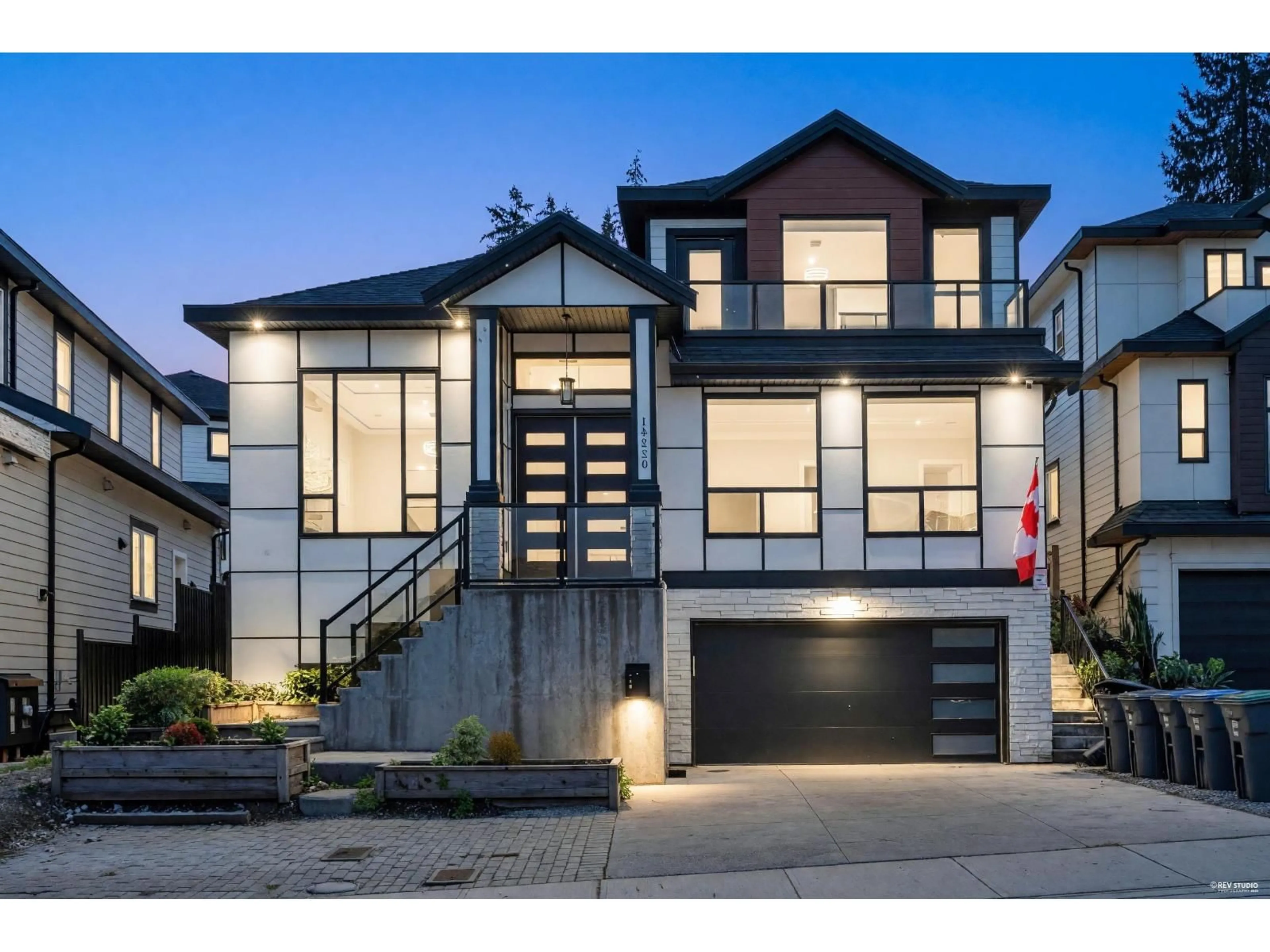 Home with vinyl exterior material, street for 14220 114 AVENUE, Surrey British Columbia V3R5H3
