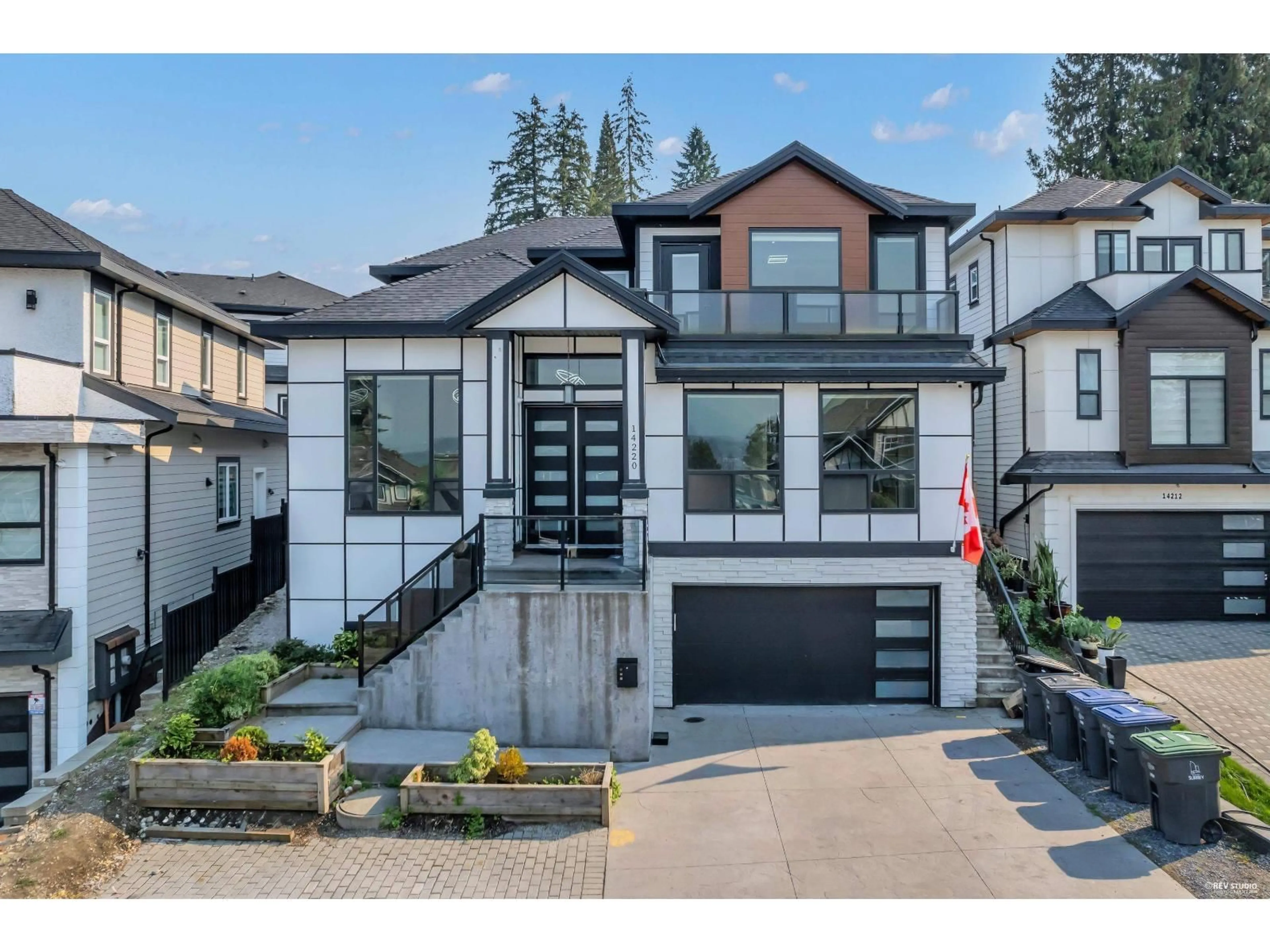 Unknown for 14220 114 AVENUE, Surrey British Columbia V3R5H3