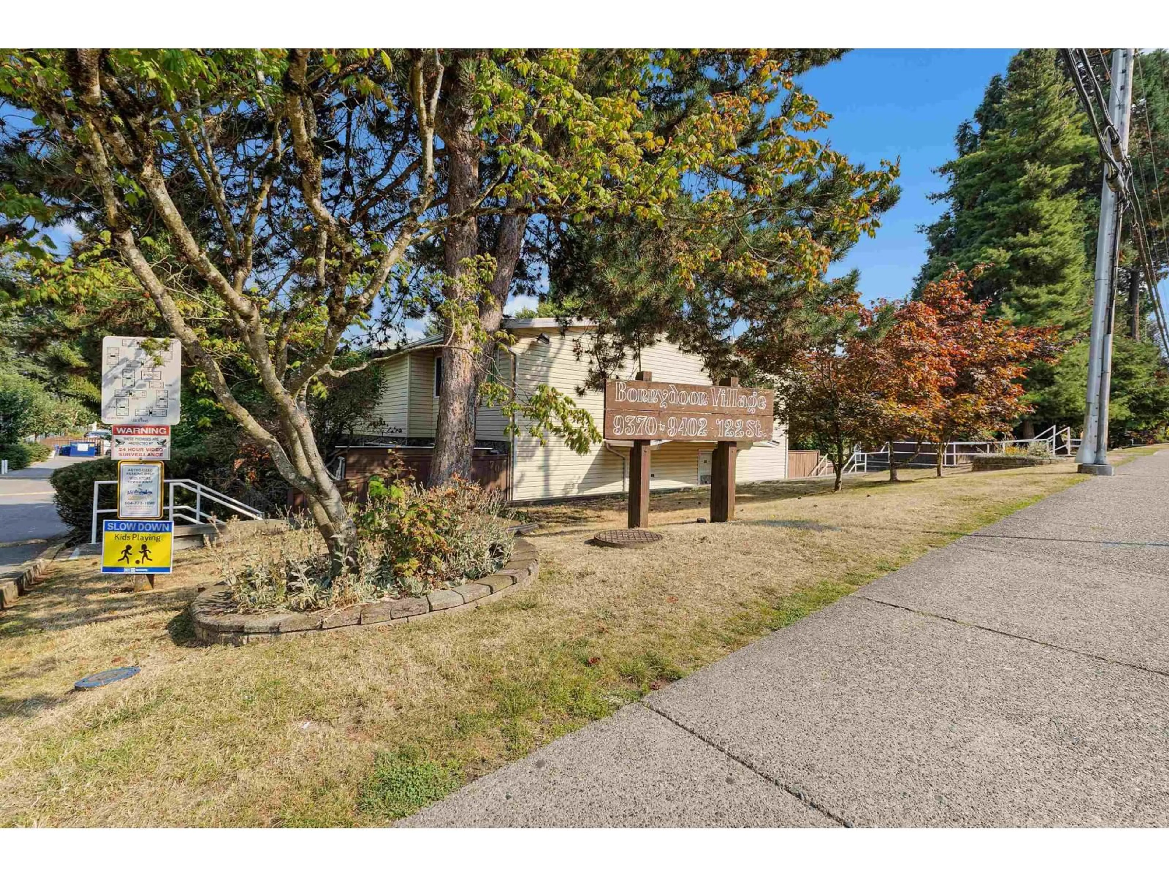 A pic from outside/outdoor area/front of a property/back of a property/a pic from drone, street for 47 - 9378 122 STREET, Surrey British Columbia V3V4L6