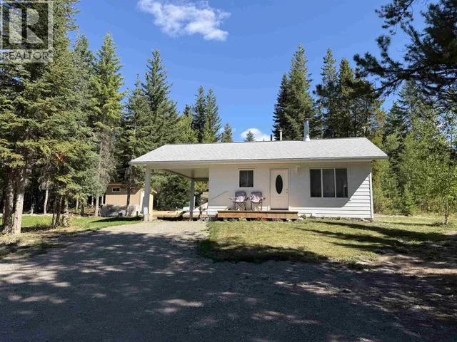22732 PITKA ROAD, Fort Fraser 2