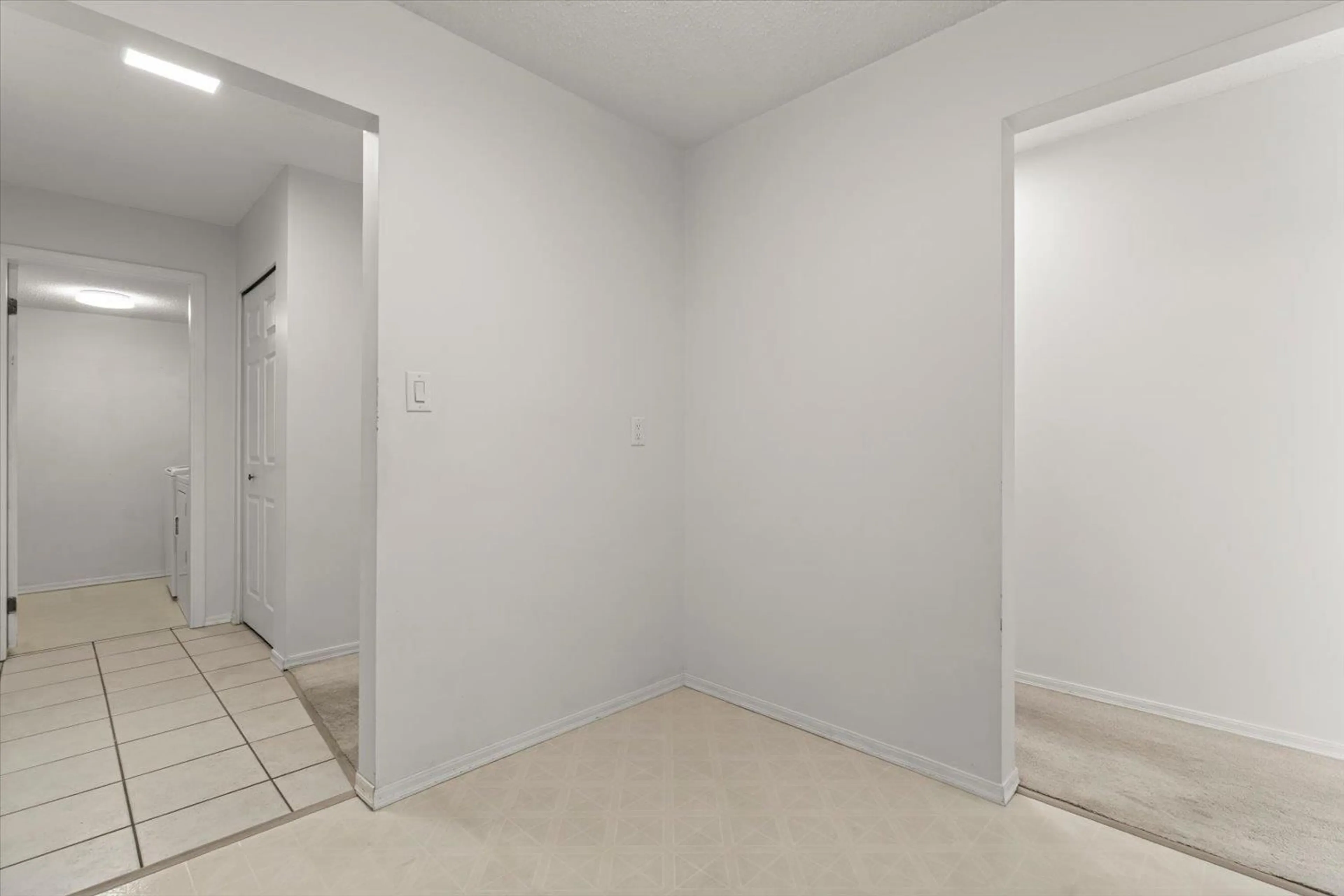 A pic of a room for 104 - 32885 GEORGE FERGUSON WAY, Abbotsford British Columbia V2S7X1