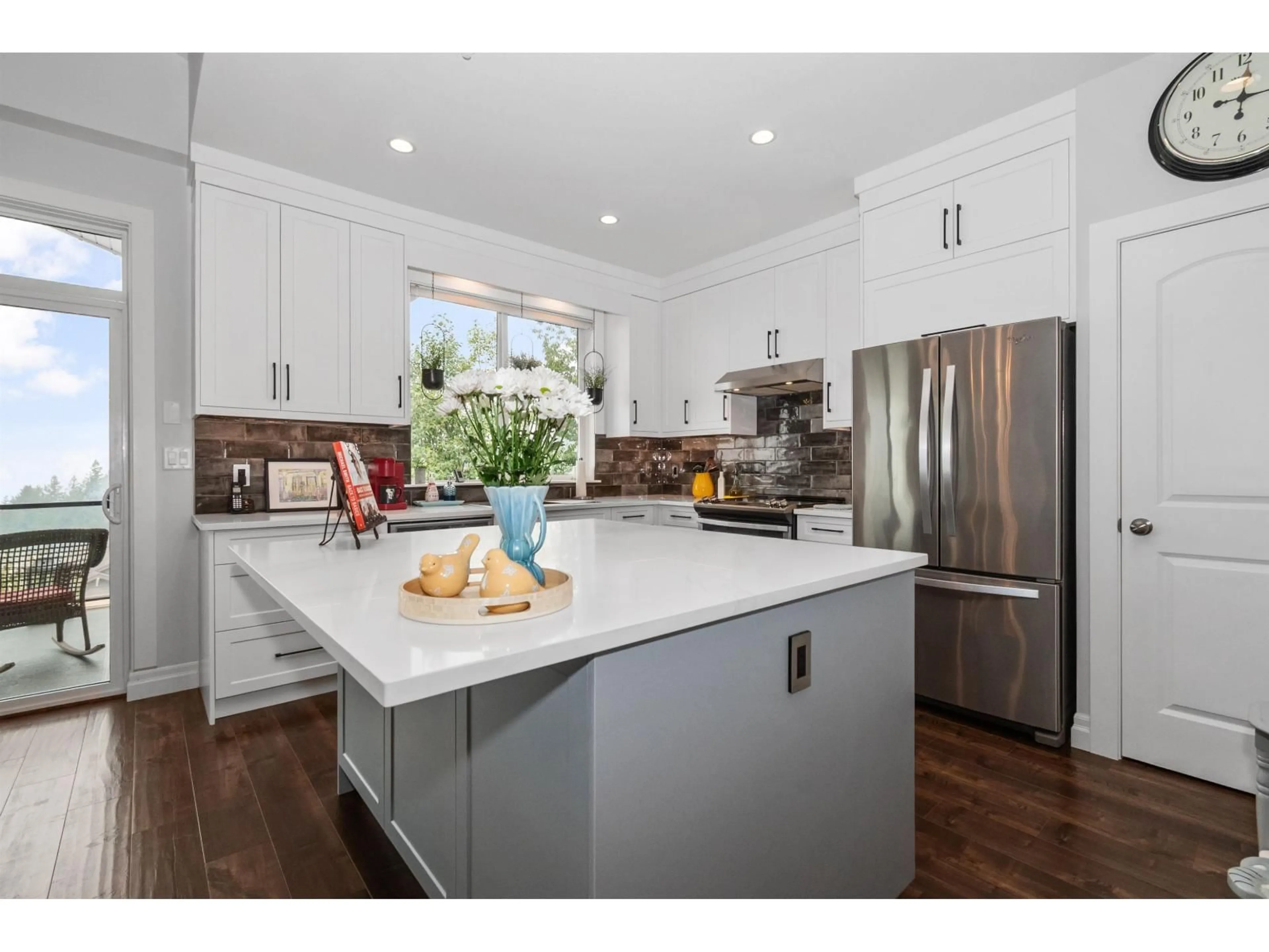 Open concept kitchen, unknown for 2 - 47045 SYLVAN DRIVE, Chilliwack British Columbia V2R0X6