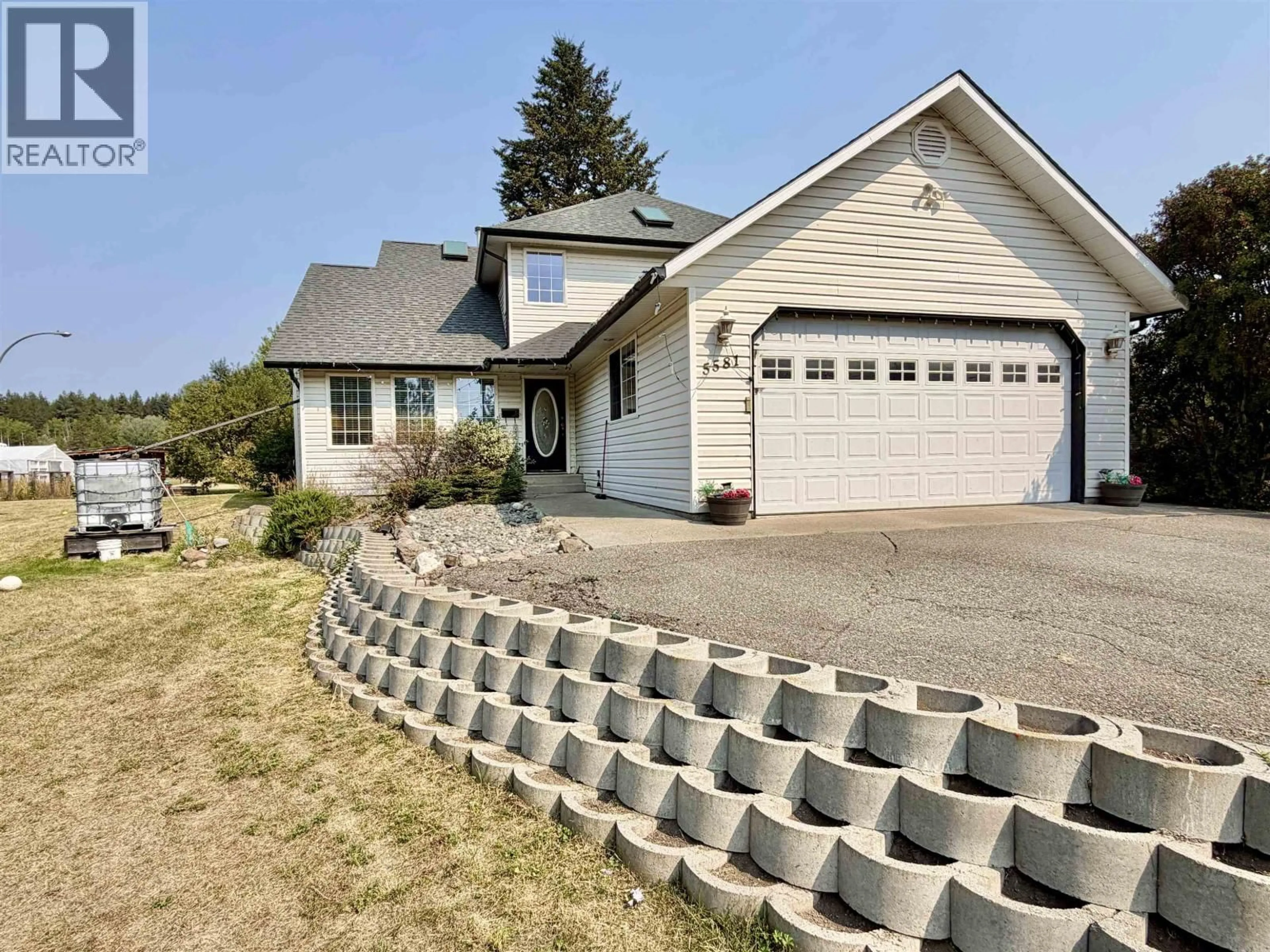 Home with vinyl exterior material, street for 5581 LAKESIDE COURT, 103 Mile House British Columbia V0K2E1