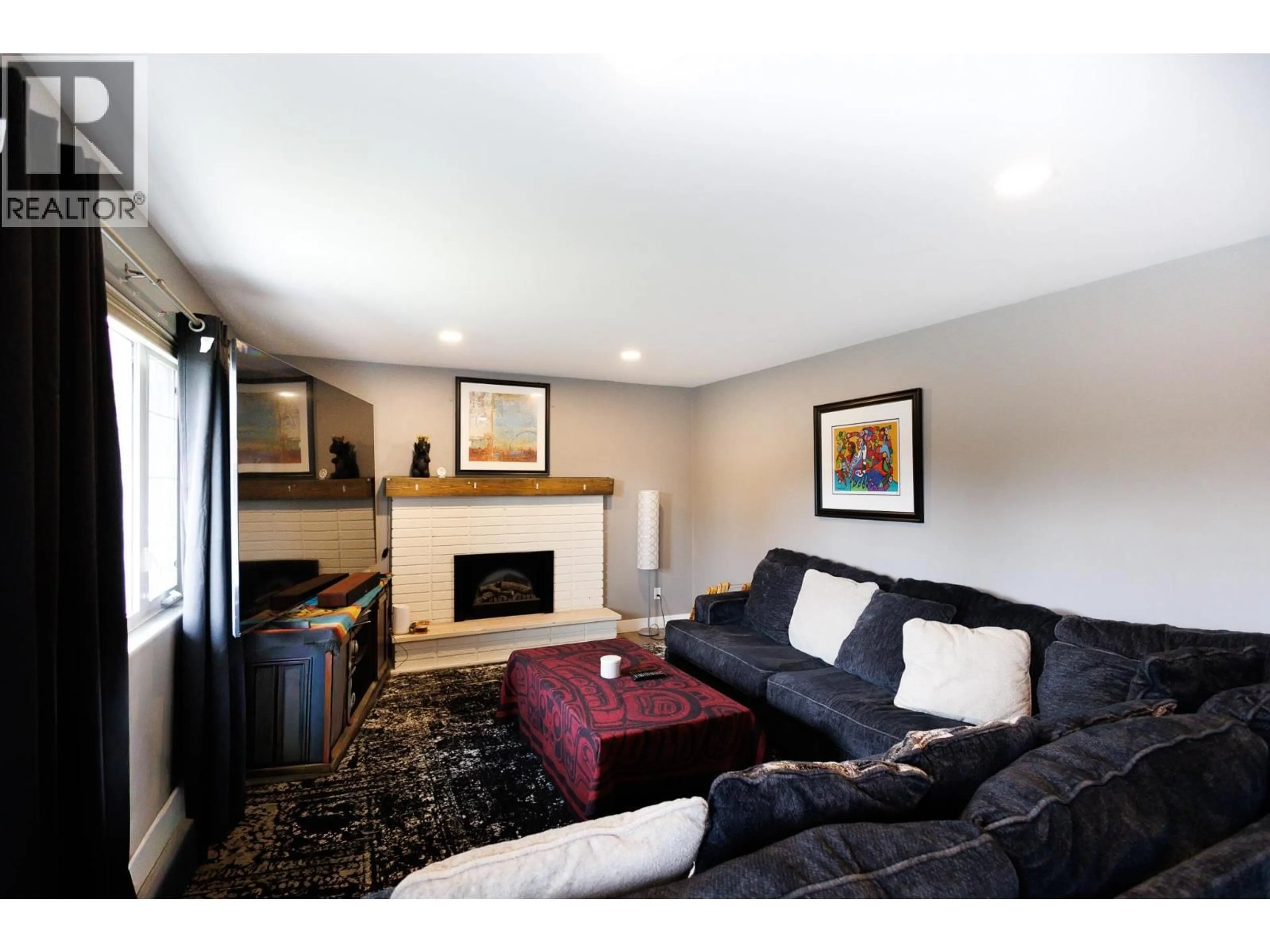 Living room with furniture, unknown for 4922 SCOTT AVENUE, Terrace British Columbia V8G2B8