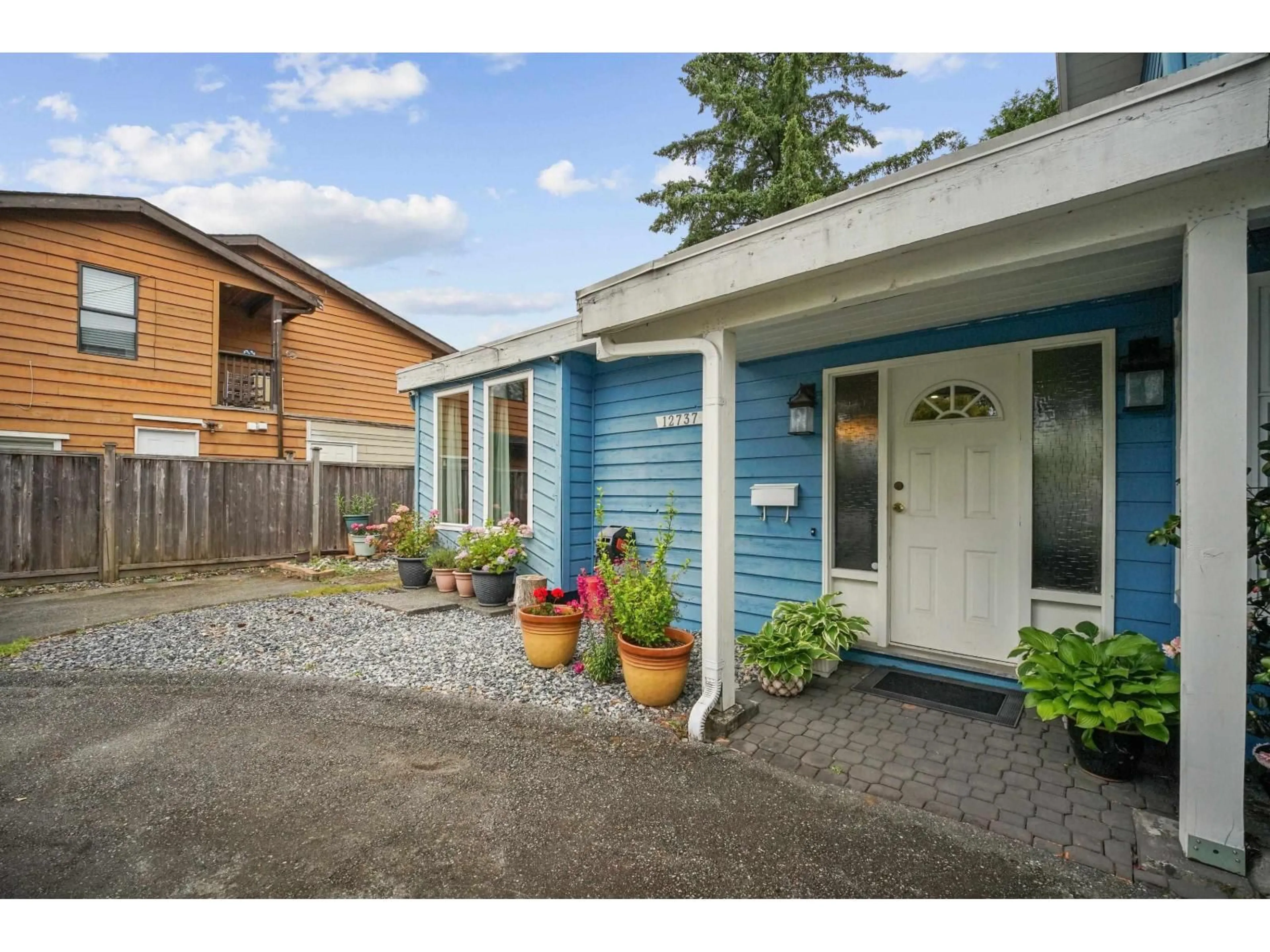 Unknown for 12737 DRUMMOND PLACE, Surrey British Columbia V3V6G4