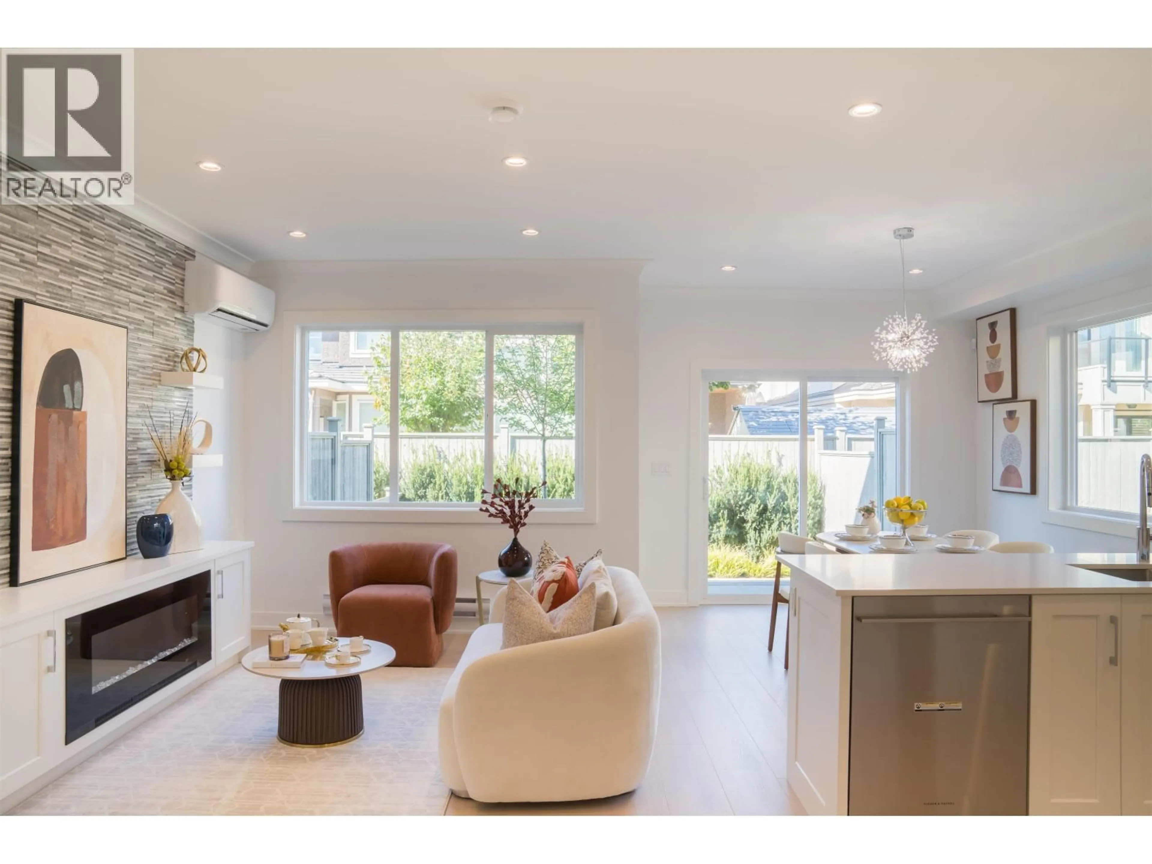 Open concept kitchen, unknown for 103 - 8233 WILLIAMS ROAD, Richmond British Columbia V7A1G4