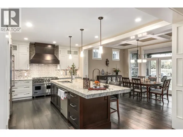 1325 KINGSTON STREET, Coquitlam 4