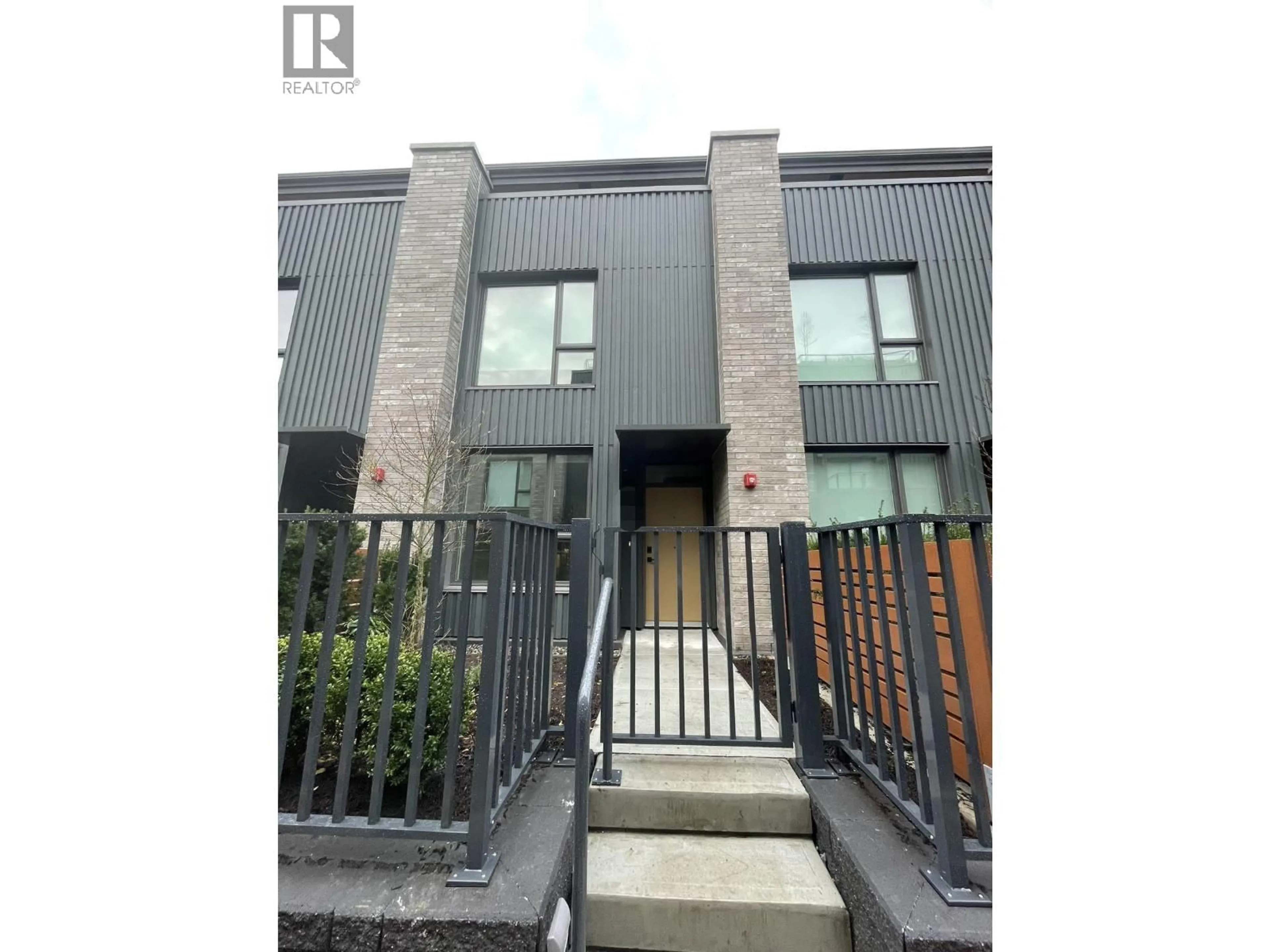 Unknown for 134 - 765 49TH AVENUE, Vancouver British Columbia V5Z2S6