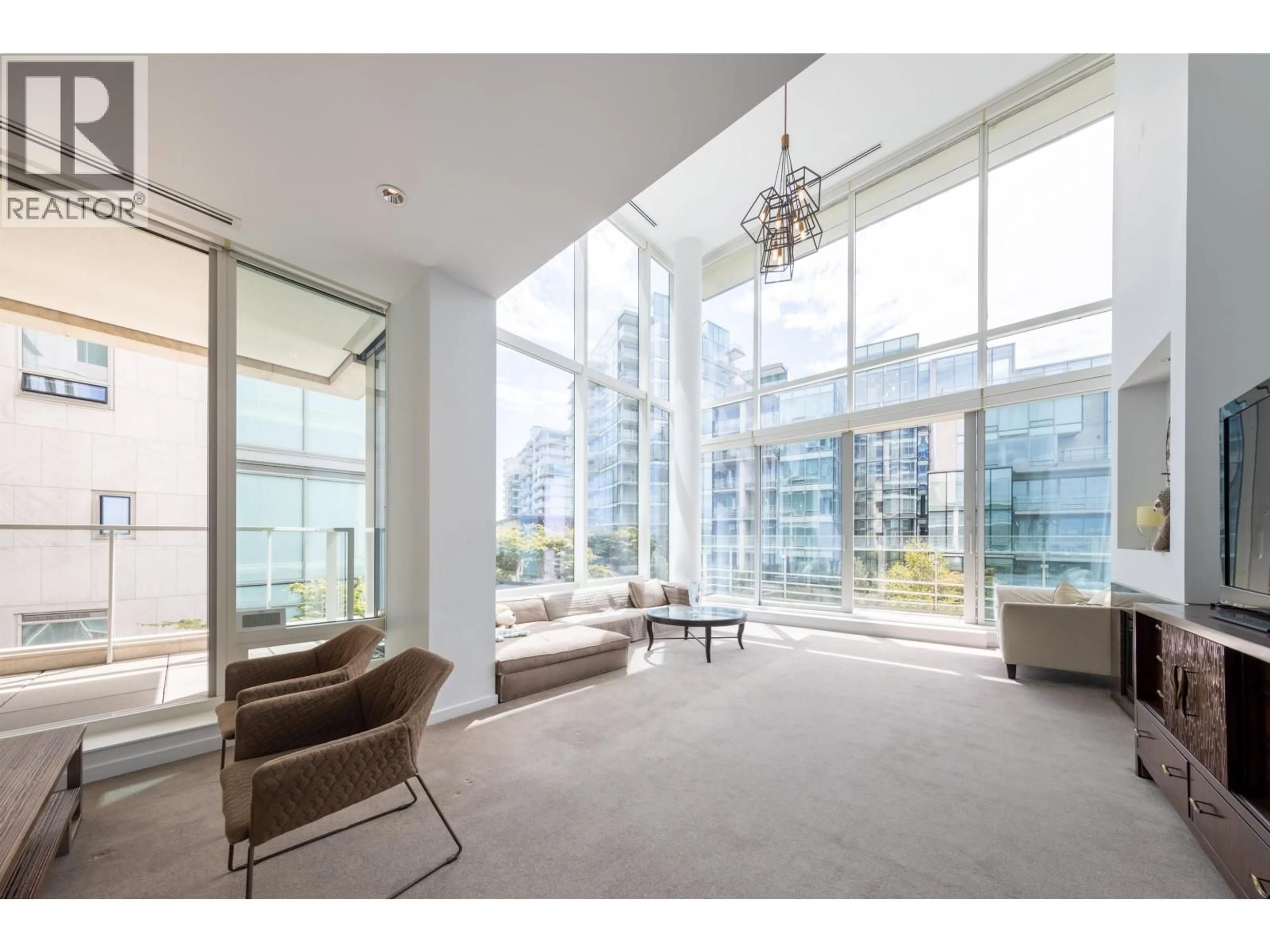 Indoor foyer for 306 - 5131 BRIGHOUSE WAY, Richmond British Columbia V7C0A6