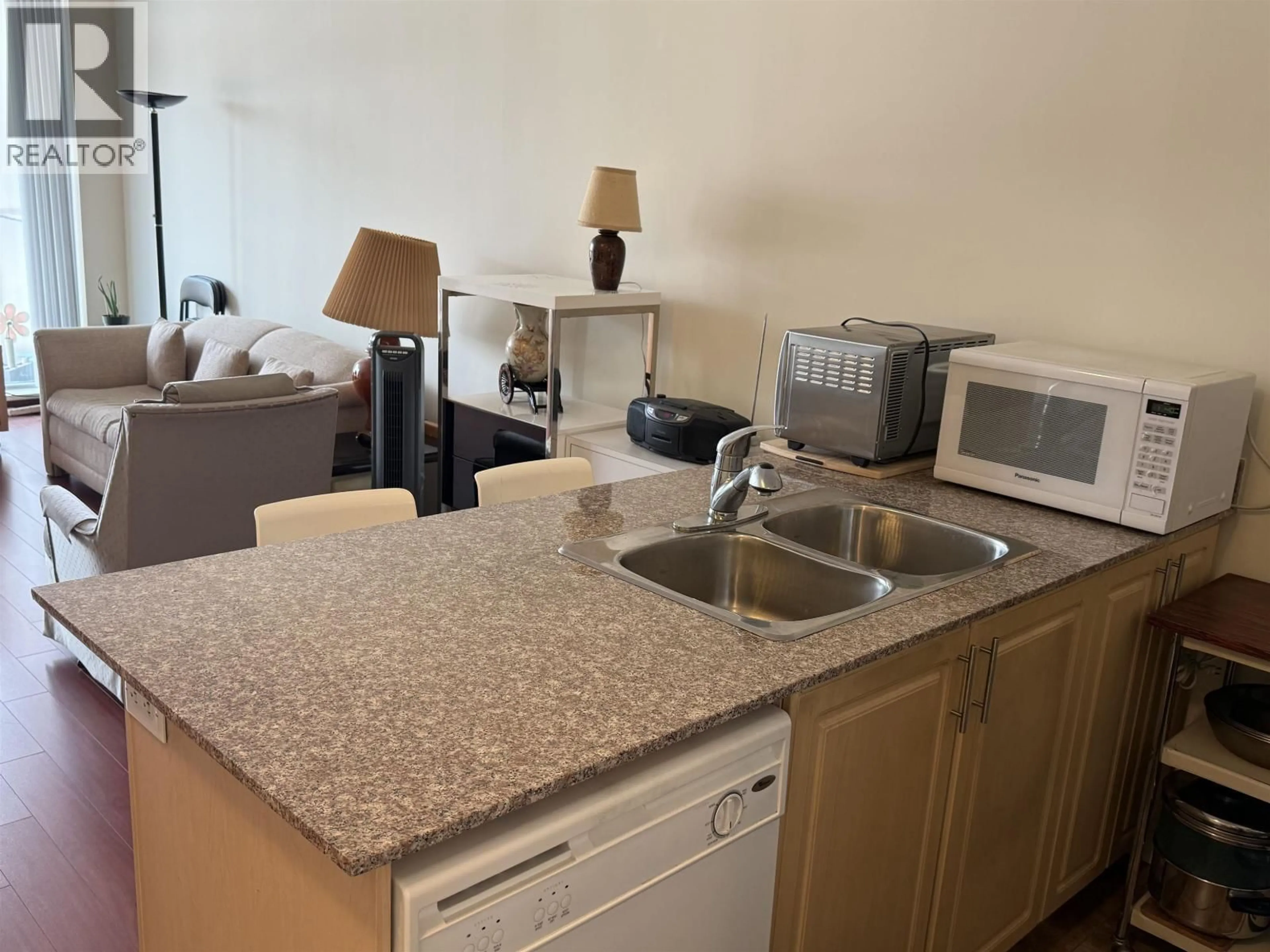 Standard kitchen, unknown for 703 - 6133 BUSWELL STREET, Richmond British Columbia V6Y0B2