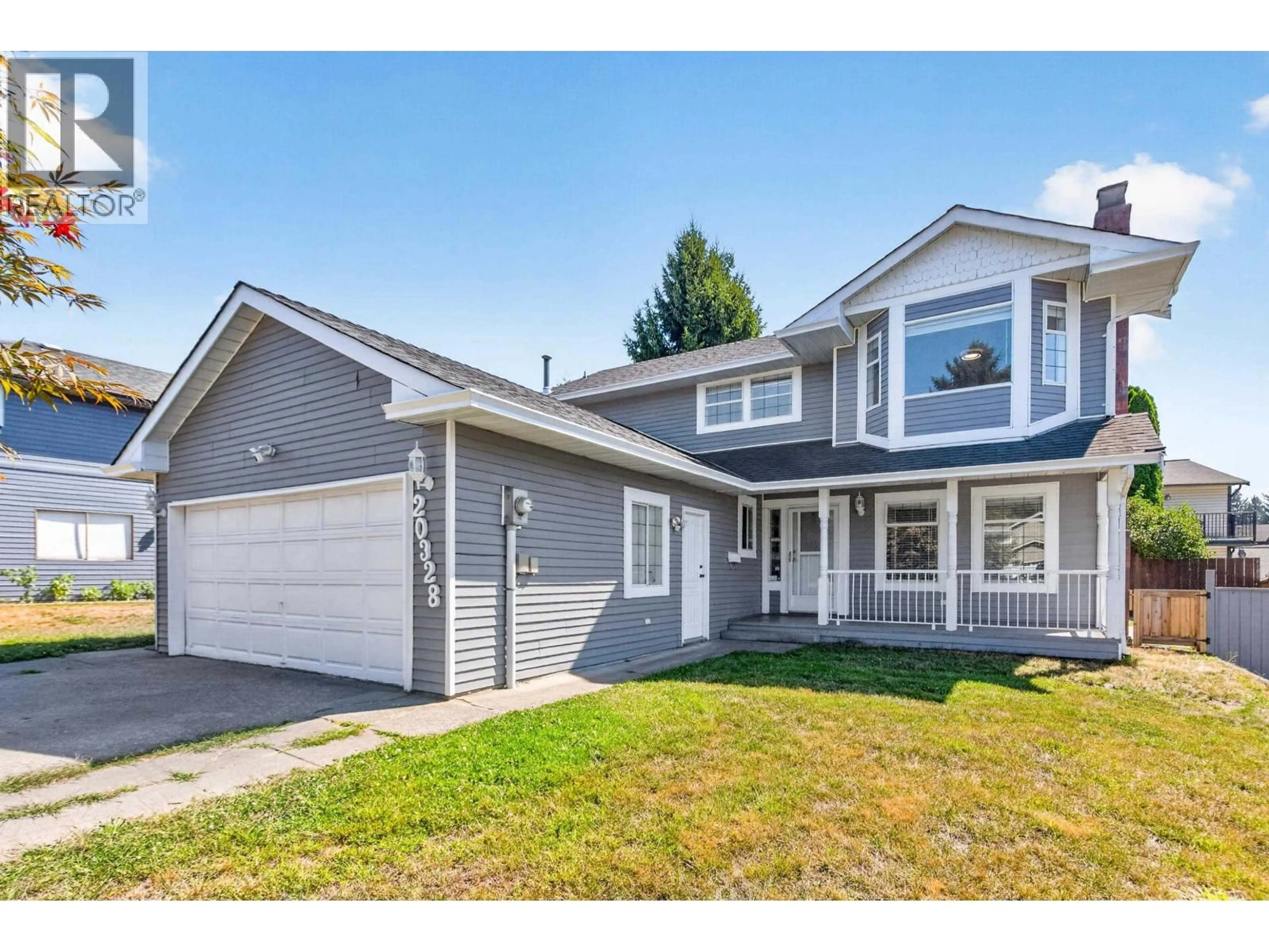 Home with vinyl exterior material, street for 20328 DALE DRIVE, Maple Ridge British Columbia V2X8V6