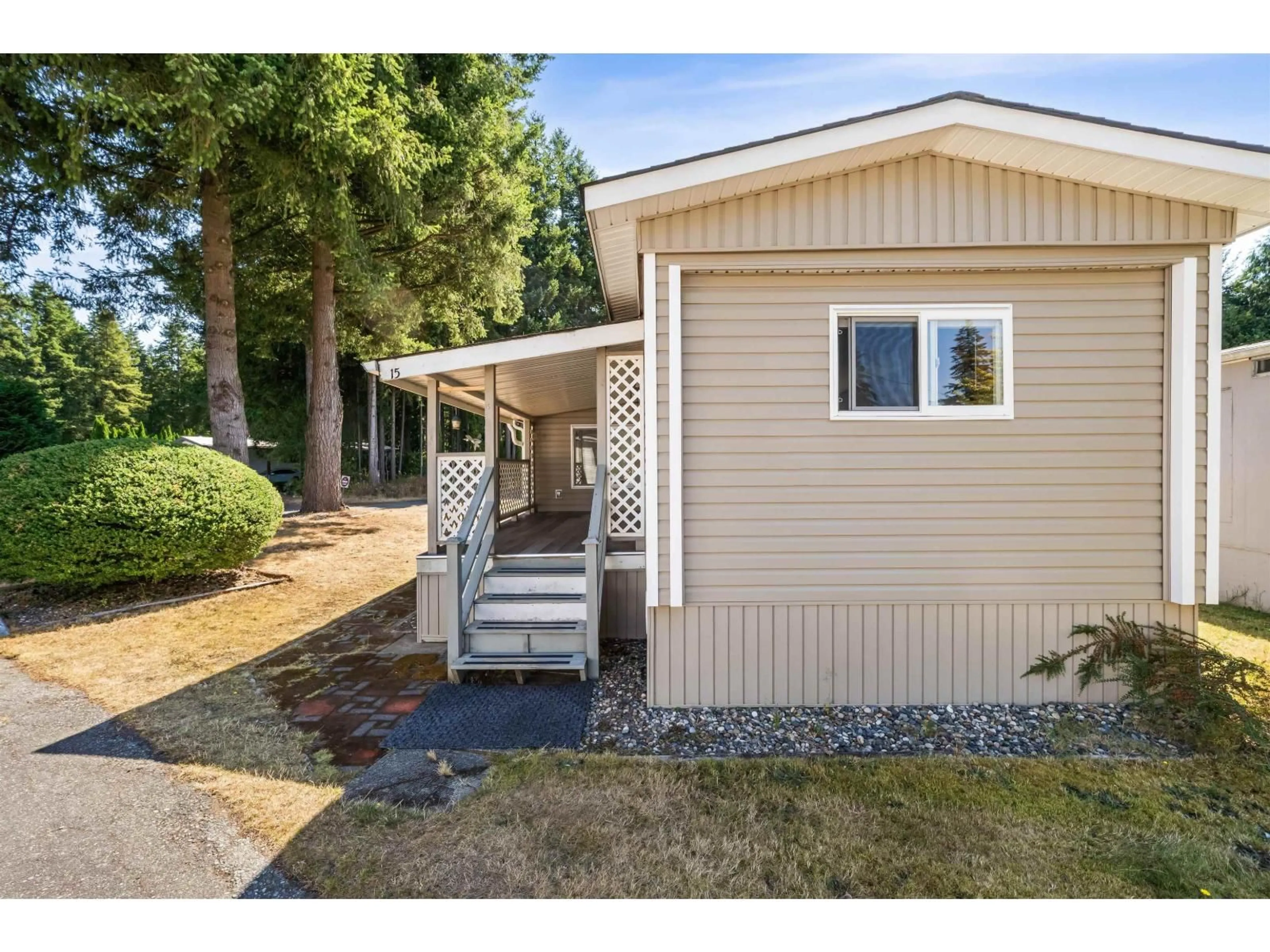 Home with vinyl exterior material, street for 15 - 20071 24 AVENUE, Langley British Columbia V2Z2A1
