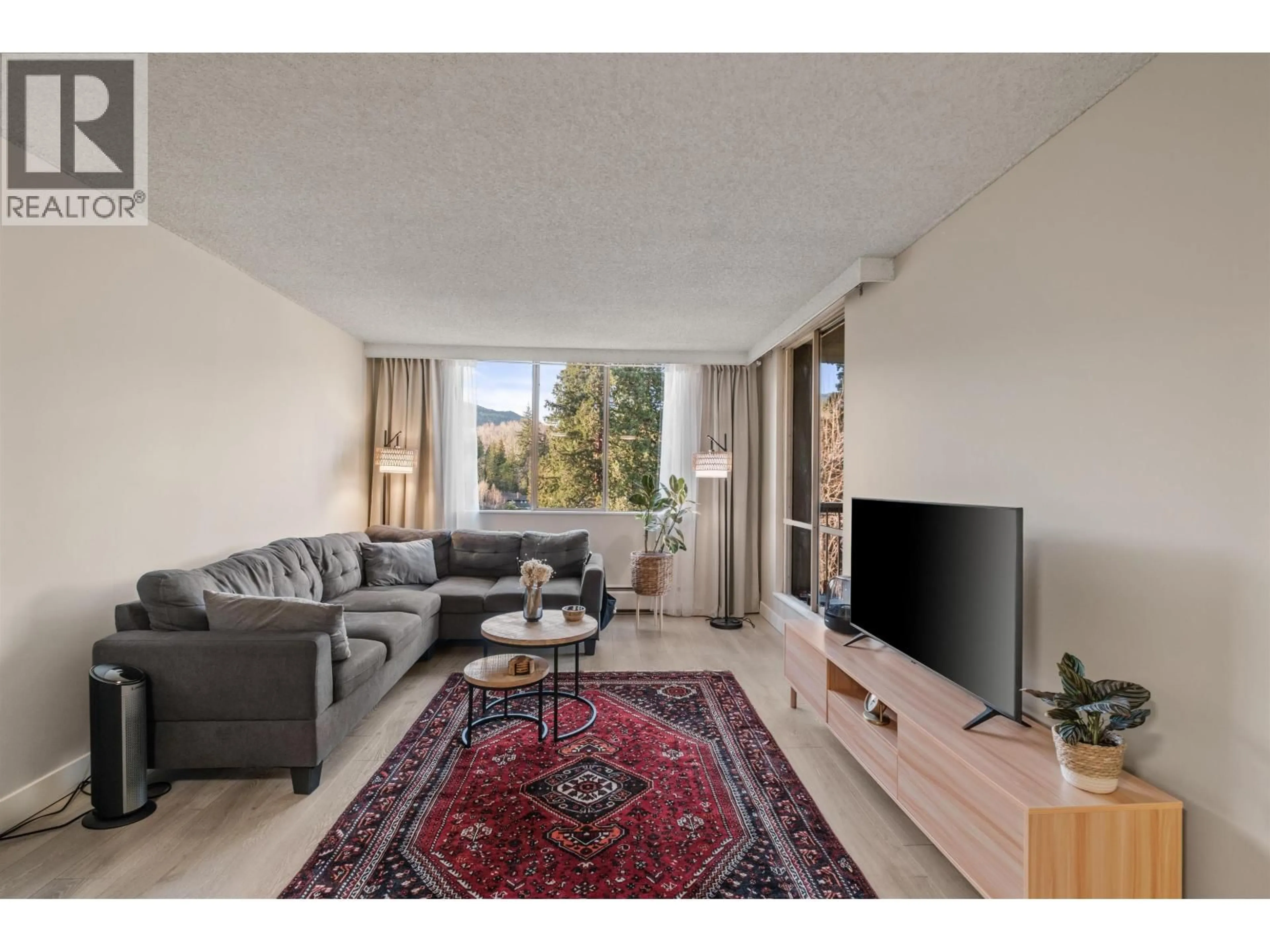 Living room with furniture, unknown for 1205 - 2012 FULLERTON AVENUE, North Vancouver British Columbia V7P3E3