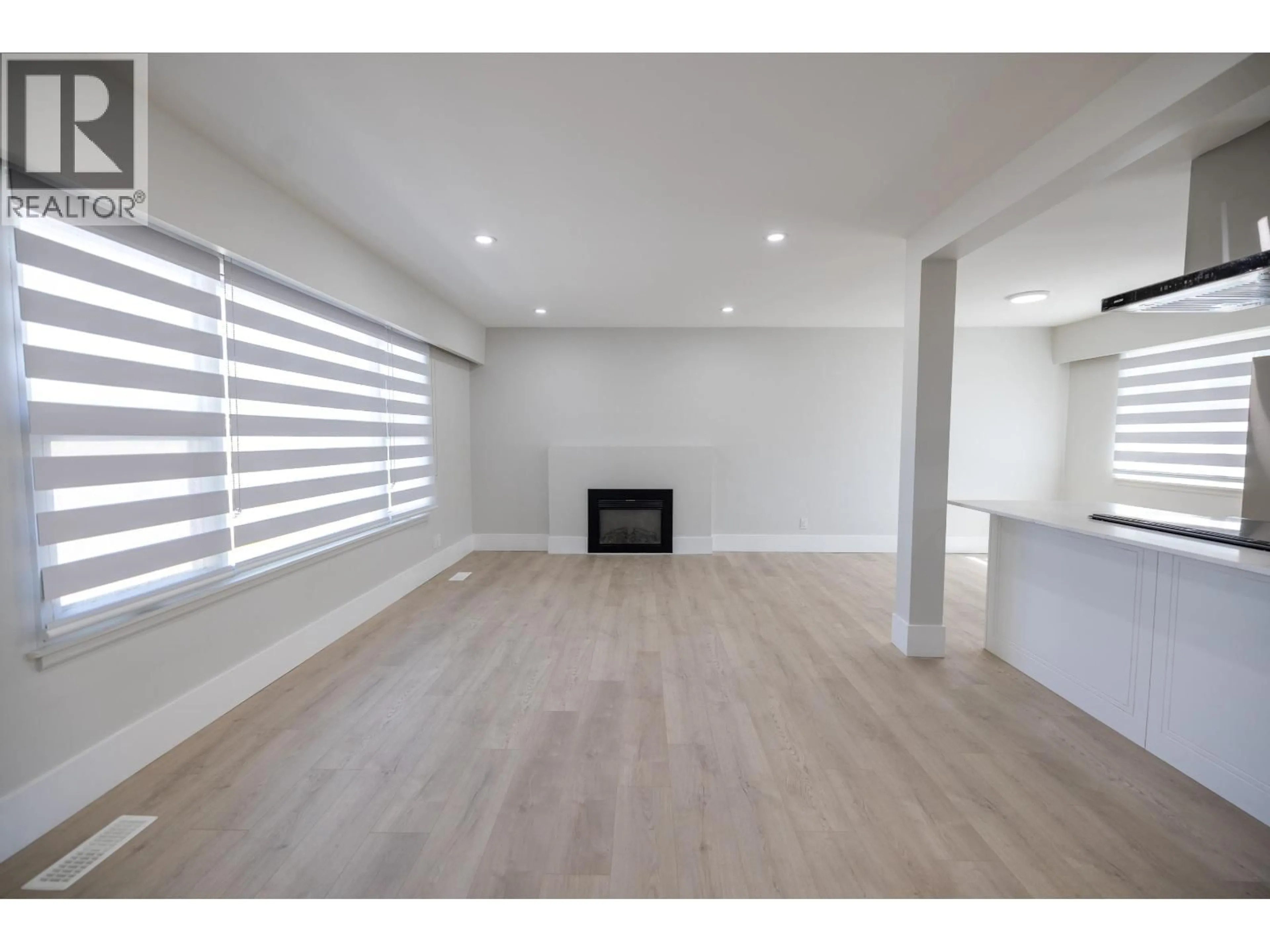 A pic of a room for 1558 CARNEY STREET, Prince George British Columbia V2M2L5